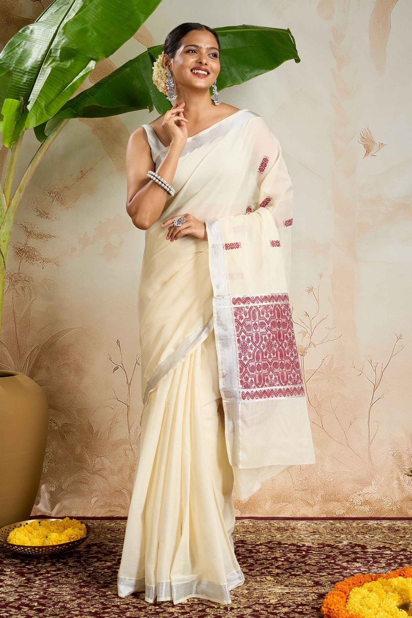 Teejh Vahina Cotton Off white and Maroon Kasavu Saree
