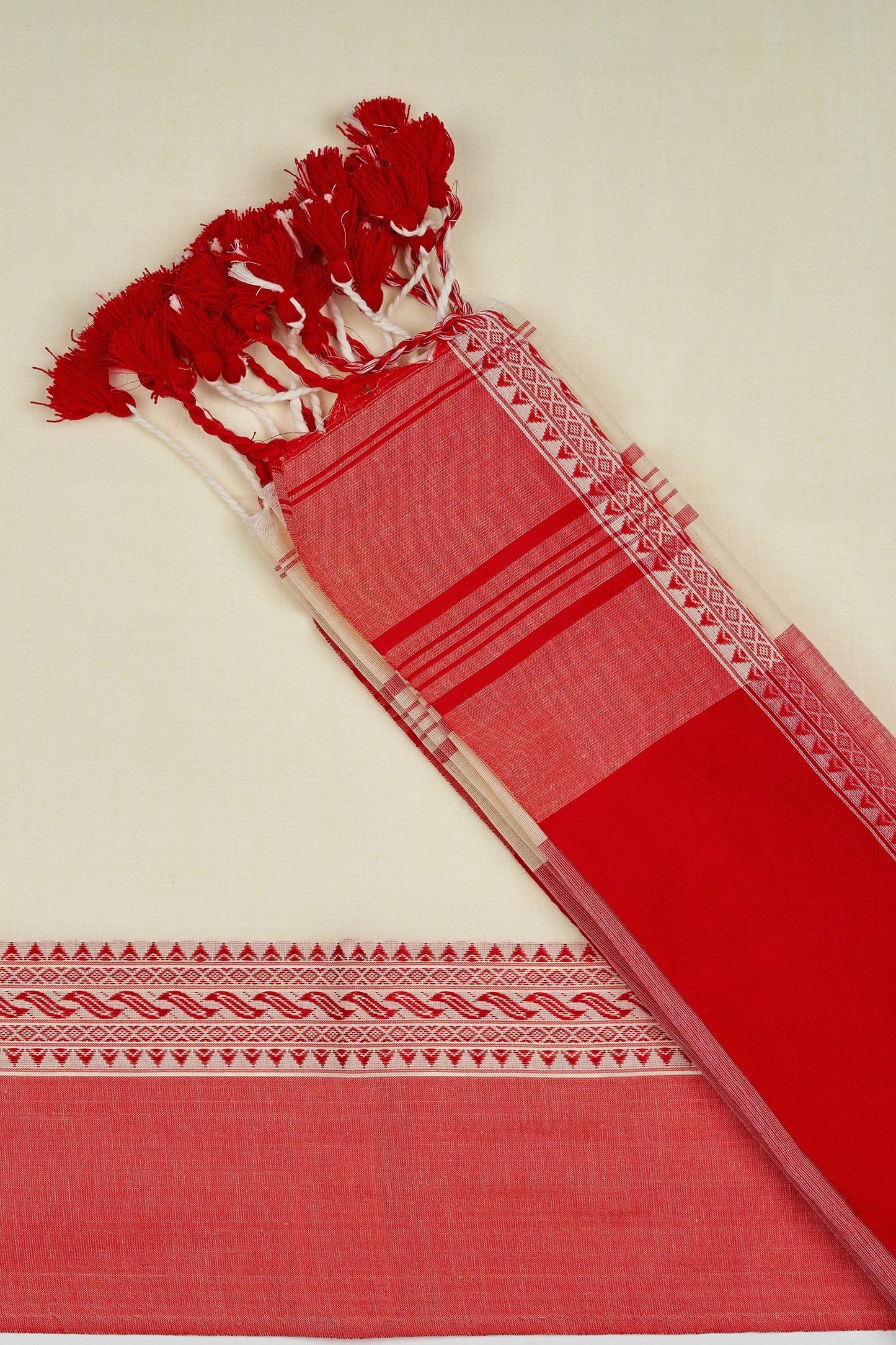 Teejh Mahishmardini  OffWhite & Red Cotton Saree