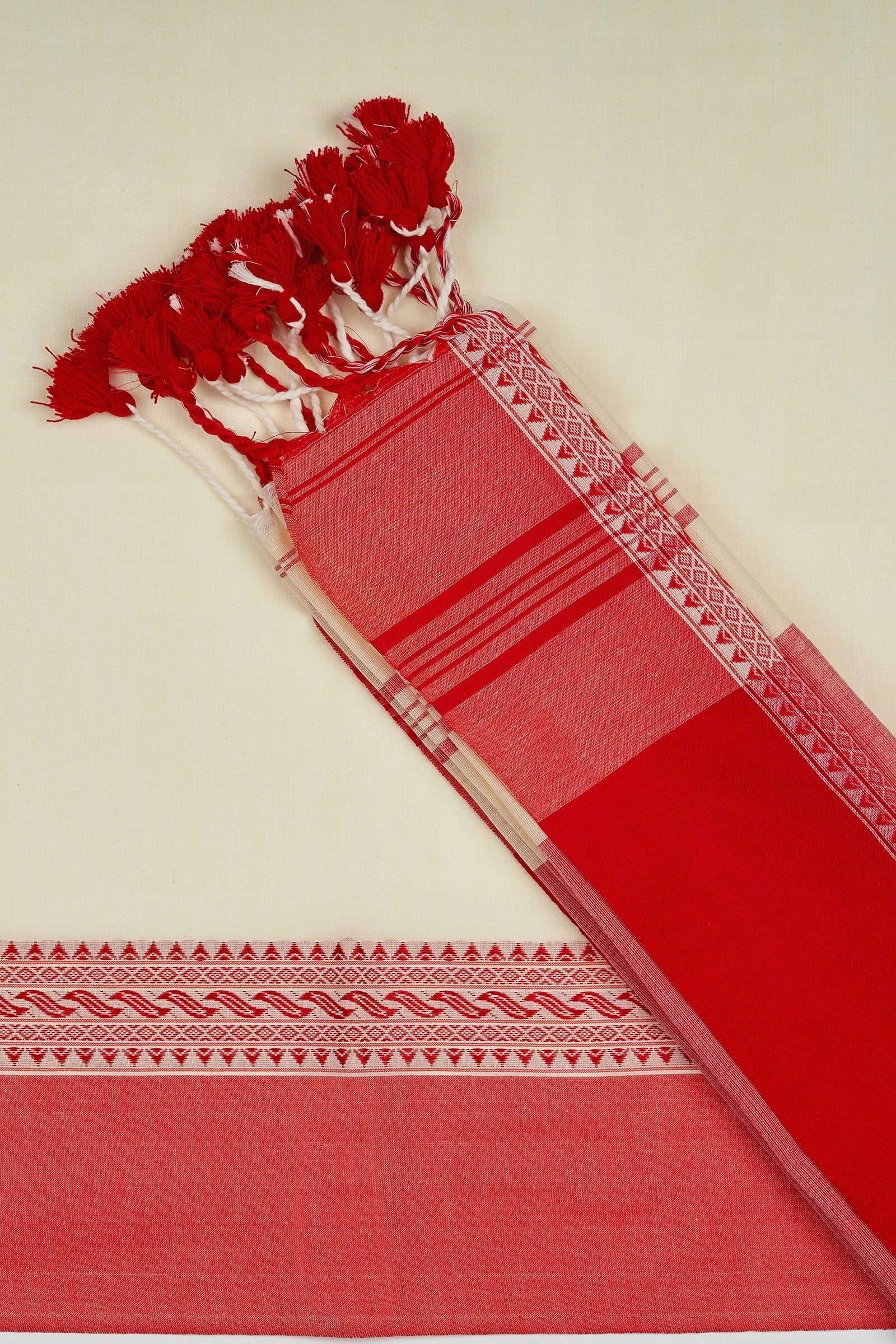 Teejh Mahishmardini  OffWhite & Red Cotton Saree