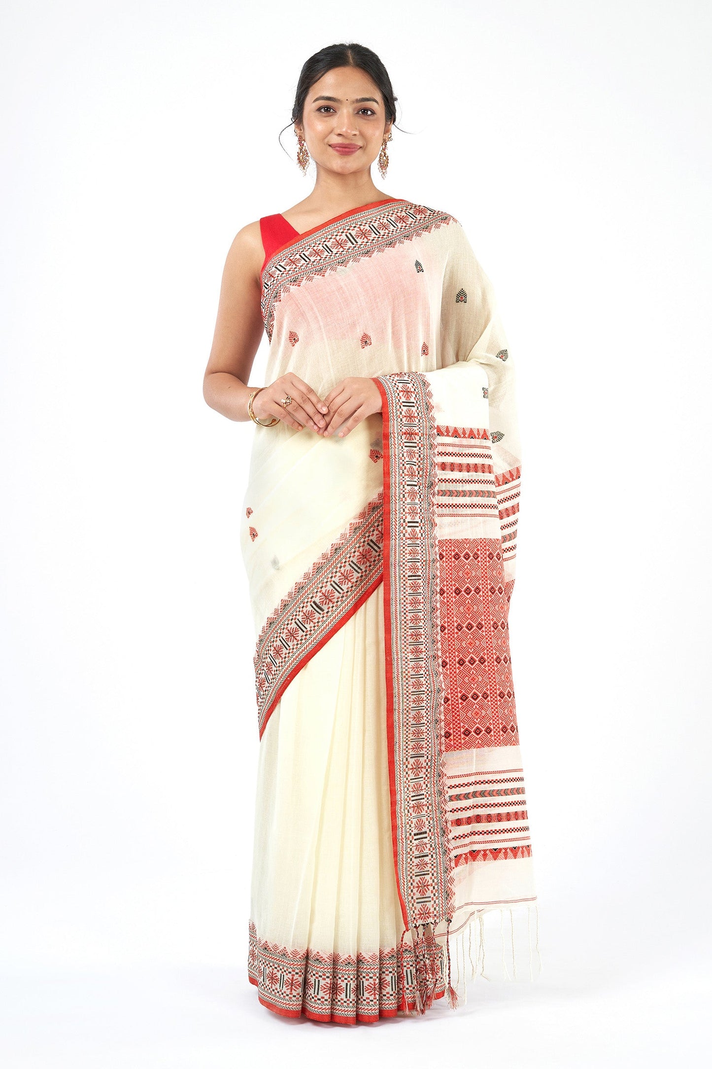 Teejh Alokya OffWhite & Red Cotton Saree