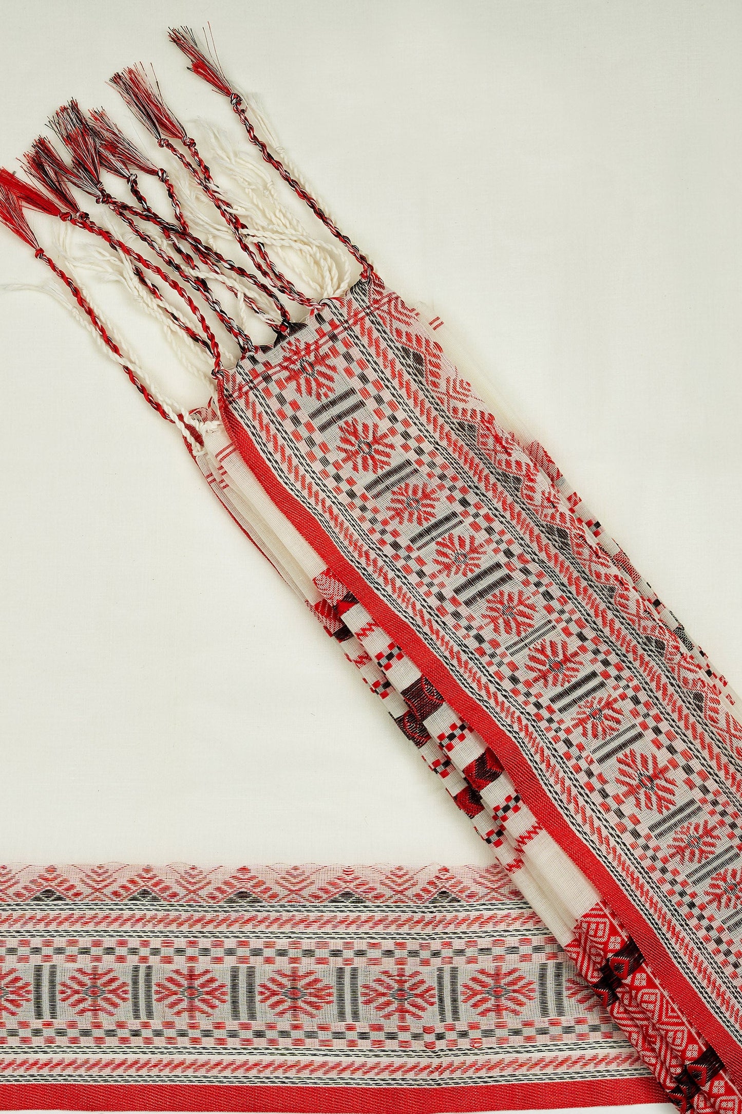 Teejh Alokya OffWhite & Red Cotton Saree