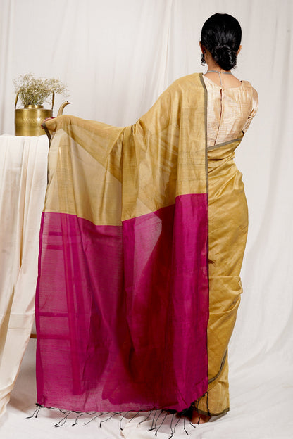 Teejh Nerine Saree & Jewelry Gift Set