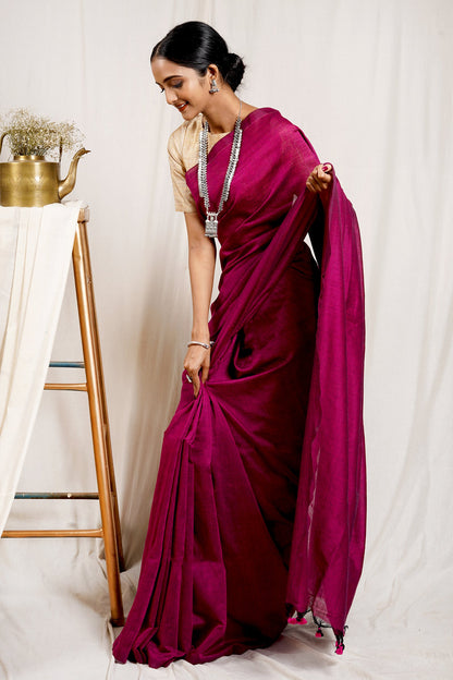 Teejh Boysenberry Mulmul Cotton Saree