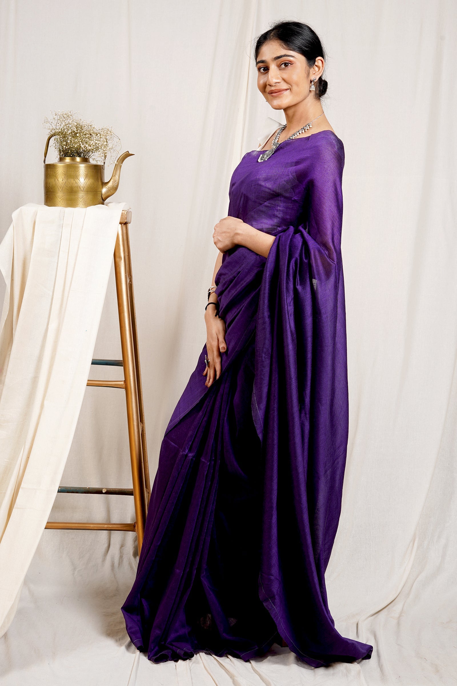 Teejh Cosmos Purple Mulmul Cotton Saree