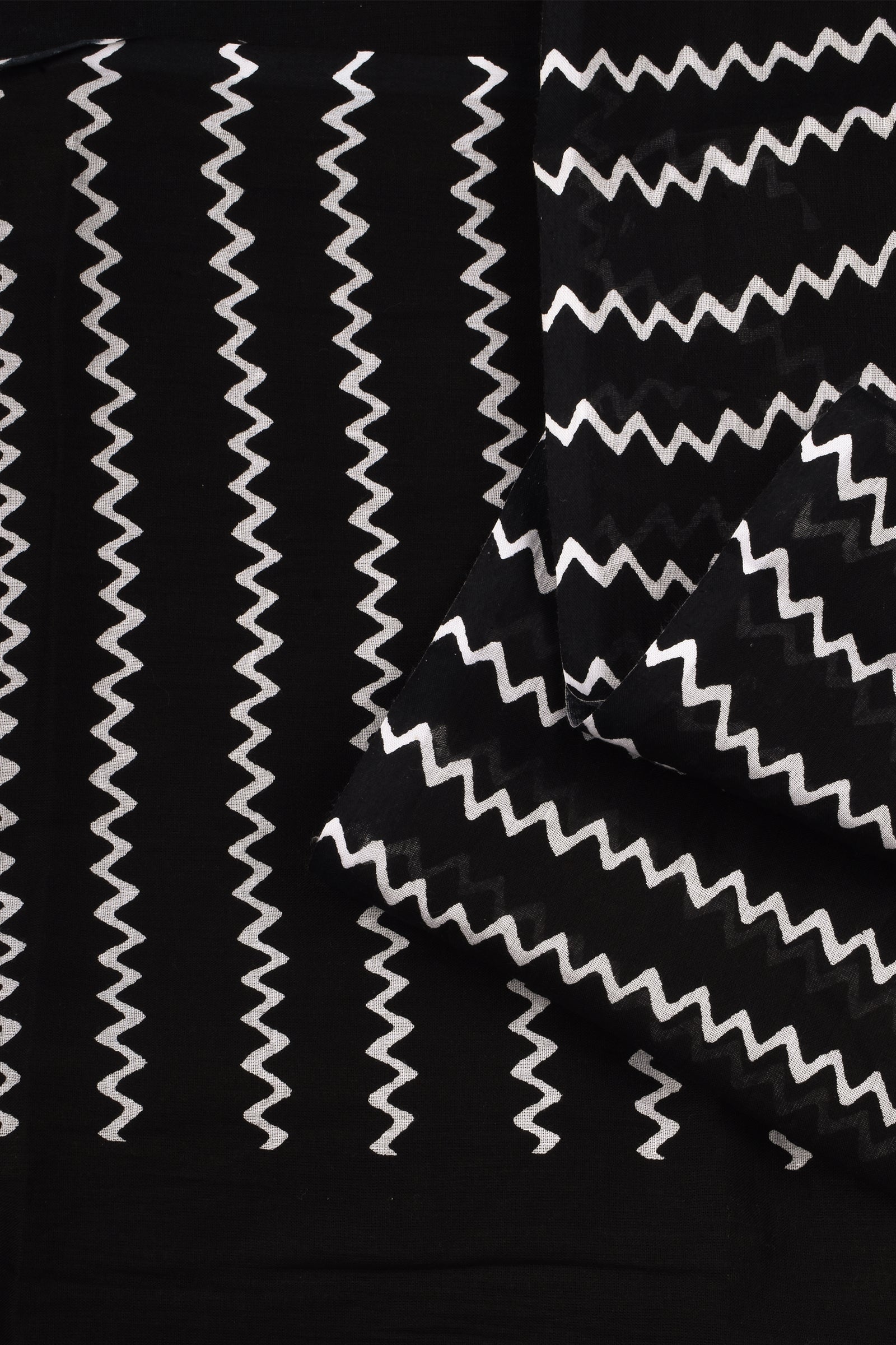 Teejh Urmika Black Block Print Cotton Saree With Blouse Piece