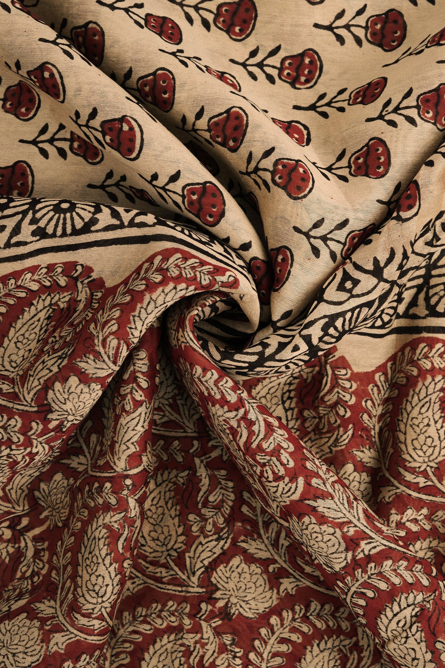 Teejh Vaidehi Beige Block Print Chanderi Cotton Saree With Blouse Piece