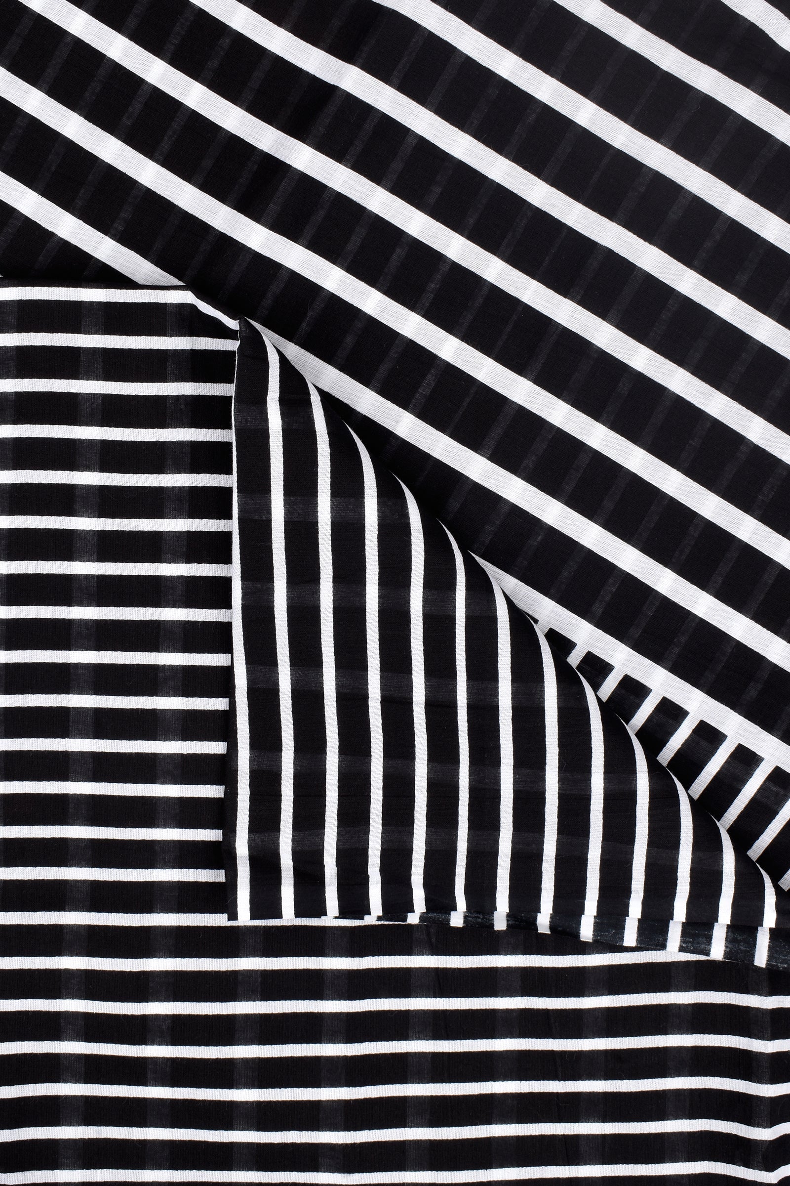 Teejh Liya Black Cotton Saree with Blouse Piece