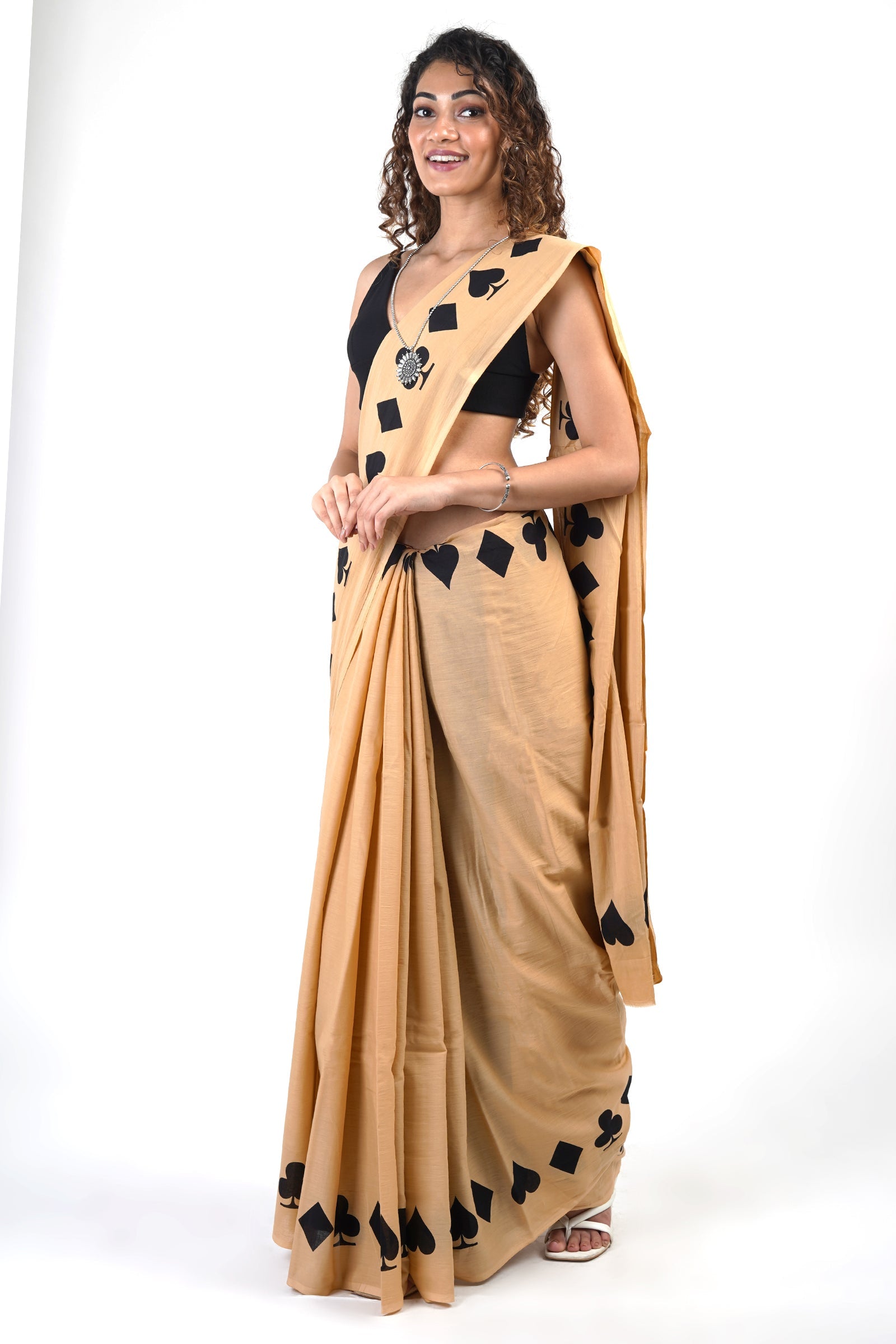 Teejh Mandira Black and Cream Cotton Saree with Blouse Piece