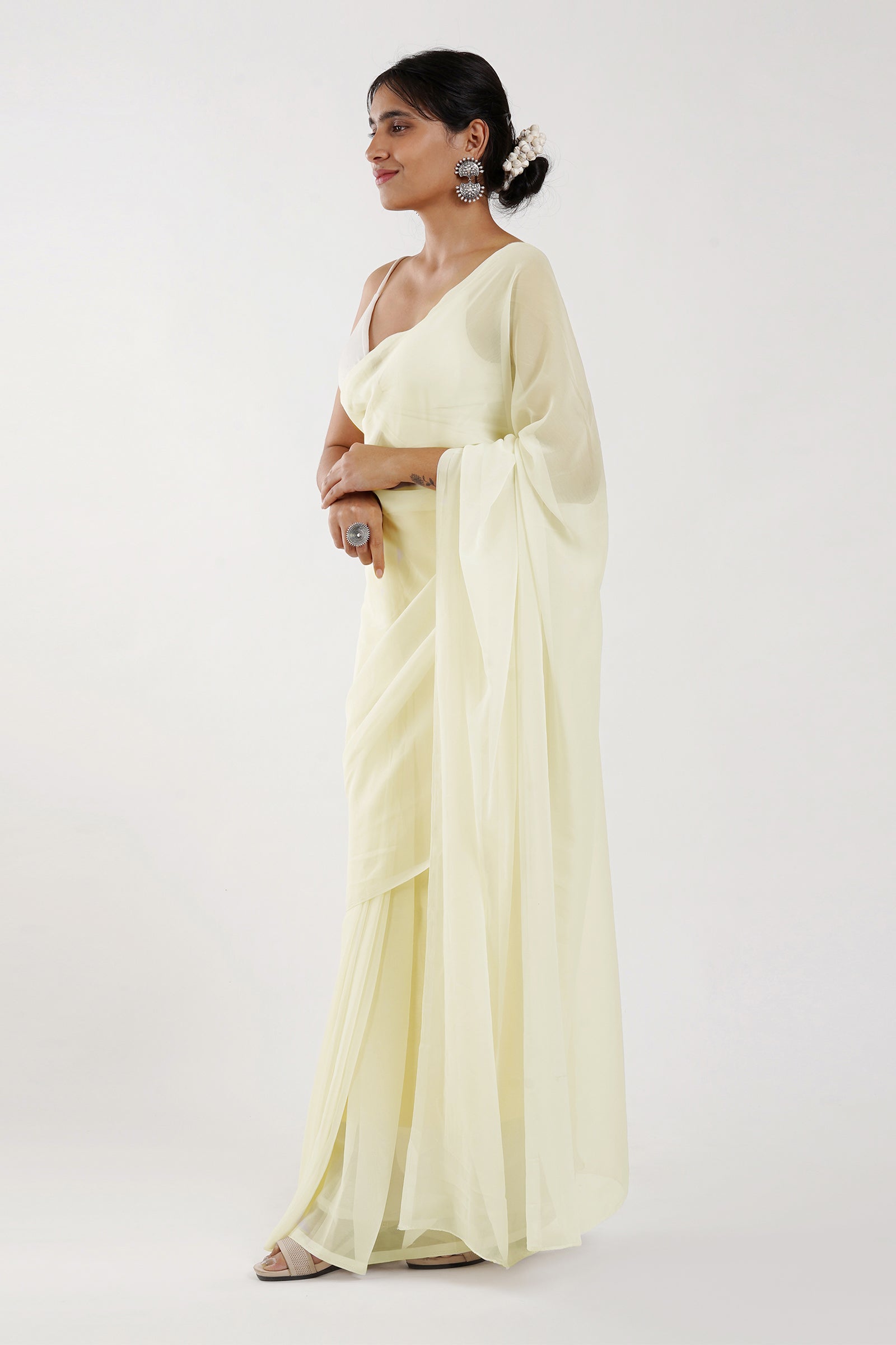 Teejh Farah Cream Georgette Ready to Drape Saree