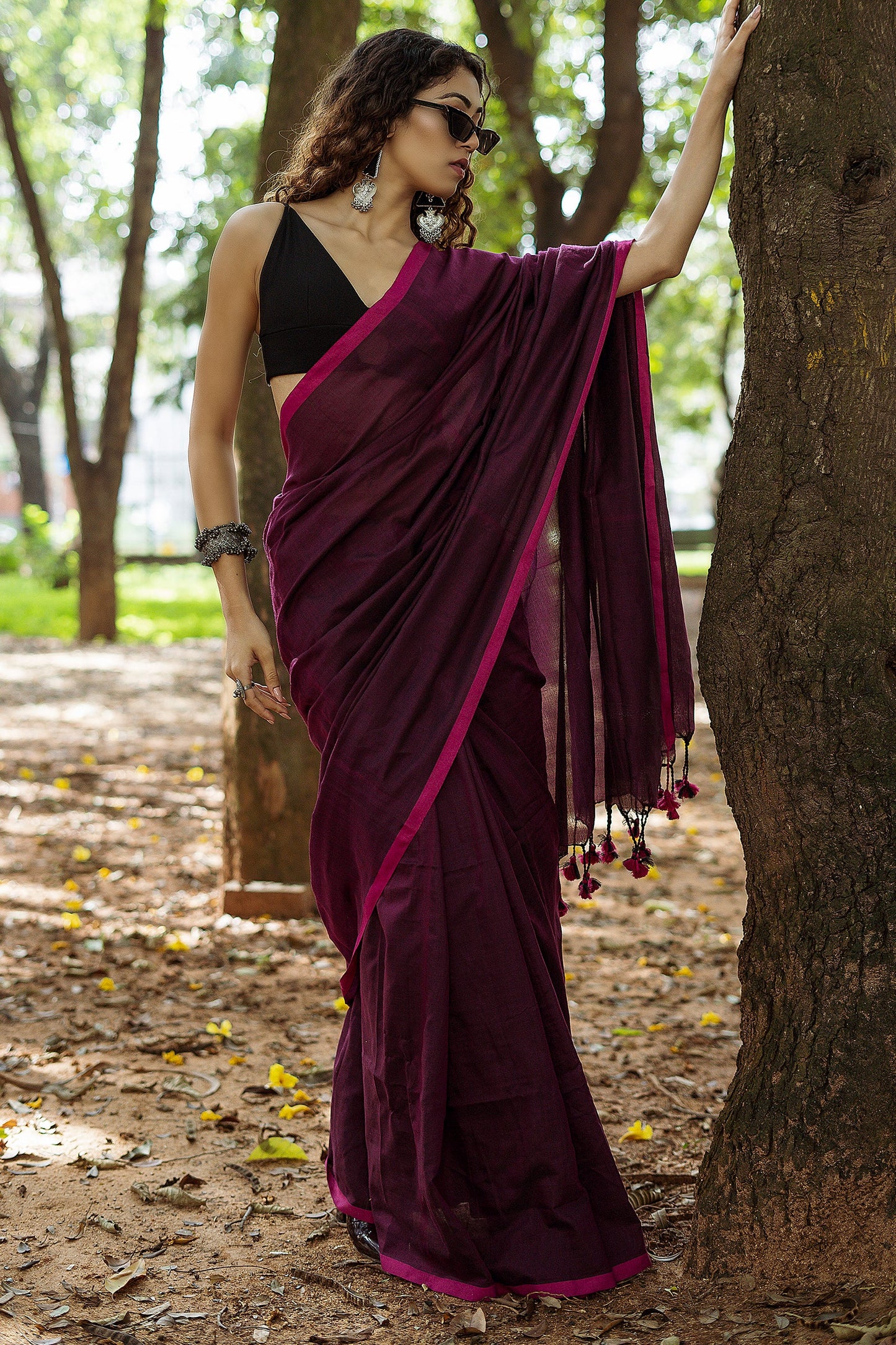 Teejh Kaira Magenta Mulmul Saree
