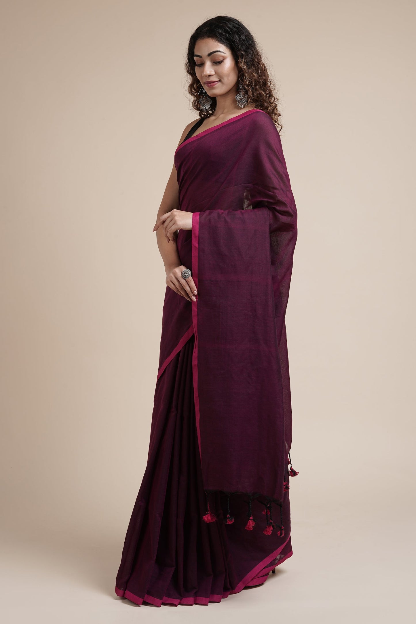 Teejh Kaira Magenta Mulmul Saree