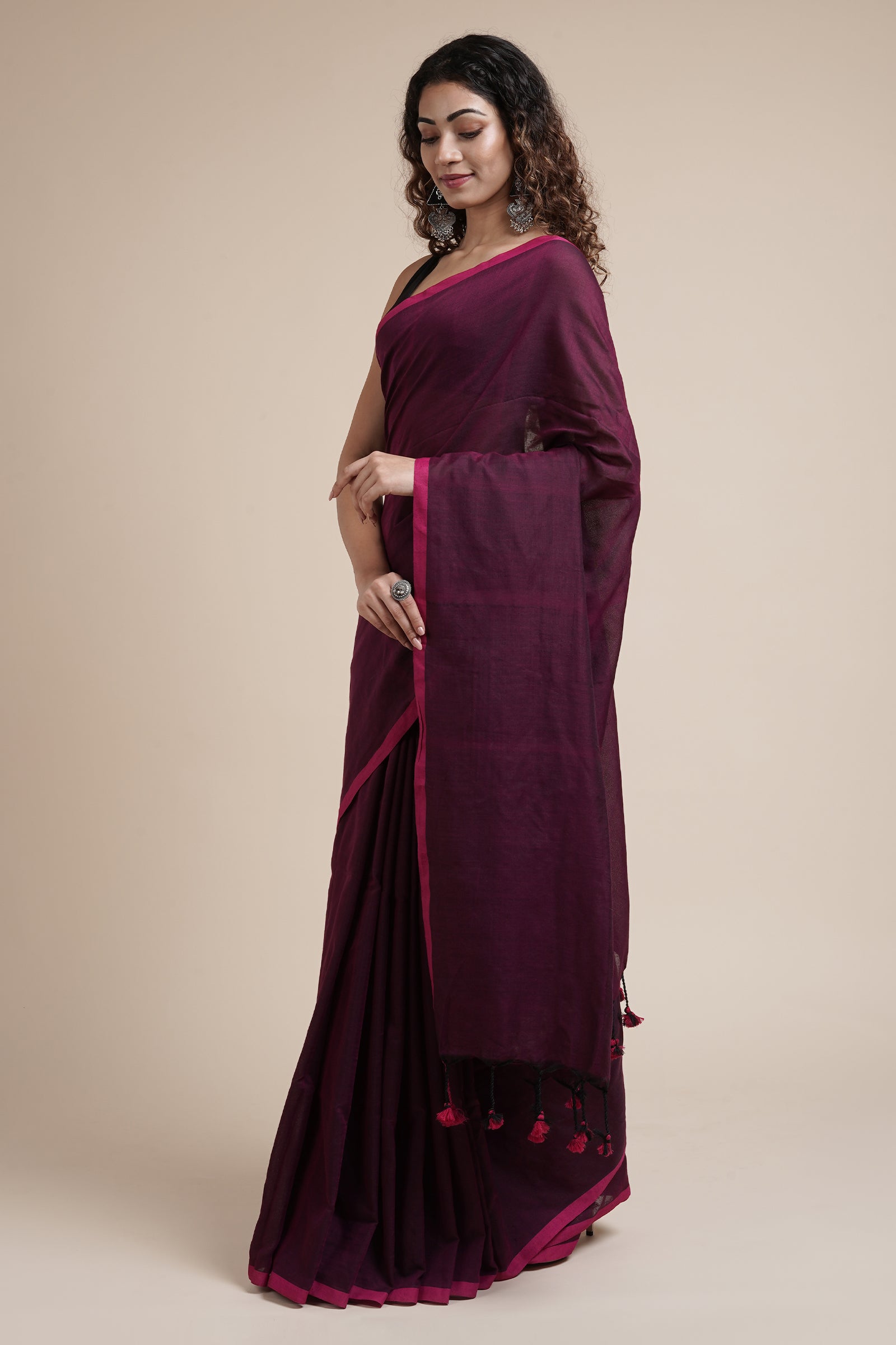 Teejh Kaira Magenta Mulmul Saree