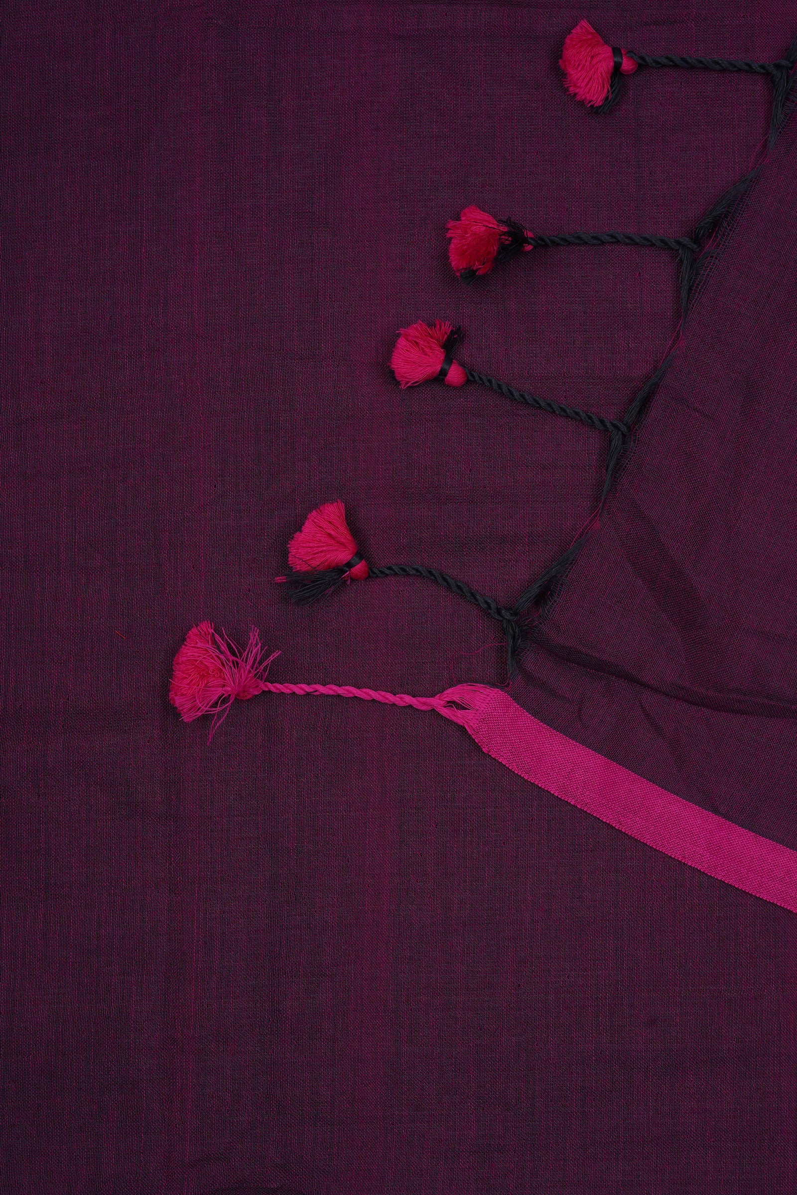 Teejh Kaira Magenta Mulmul Saree