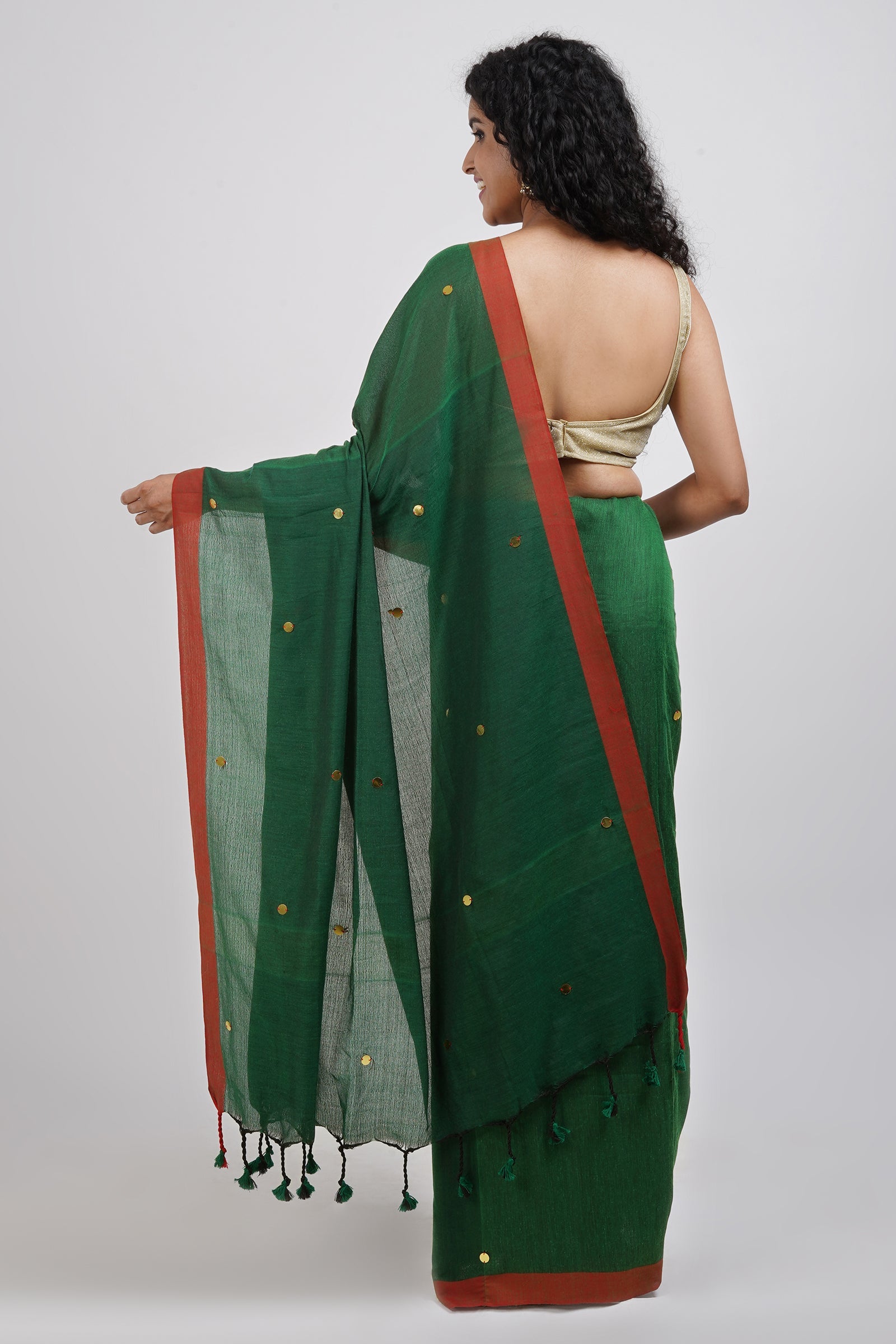 Teejh Savali Green Mulmul Saree