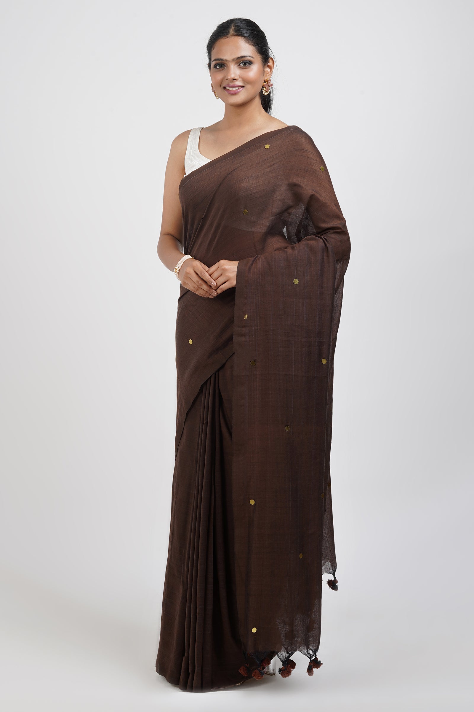 Teejh Savali Brown Mulmul Saree
