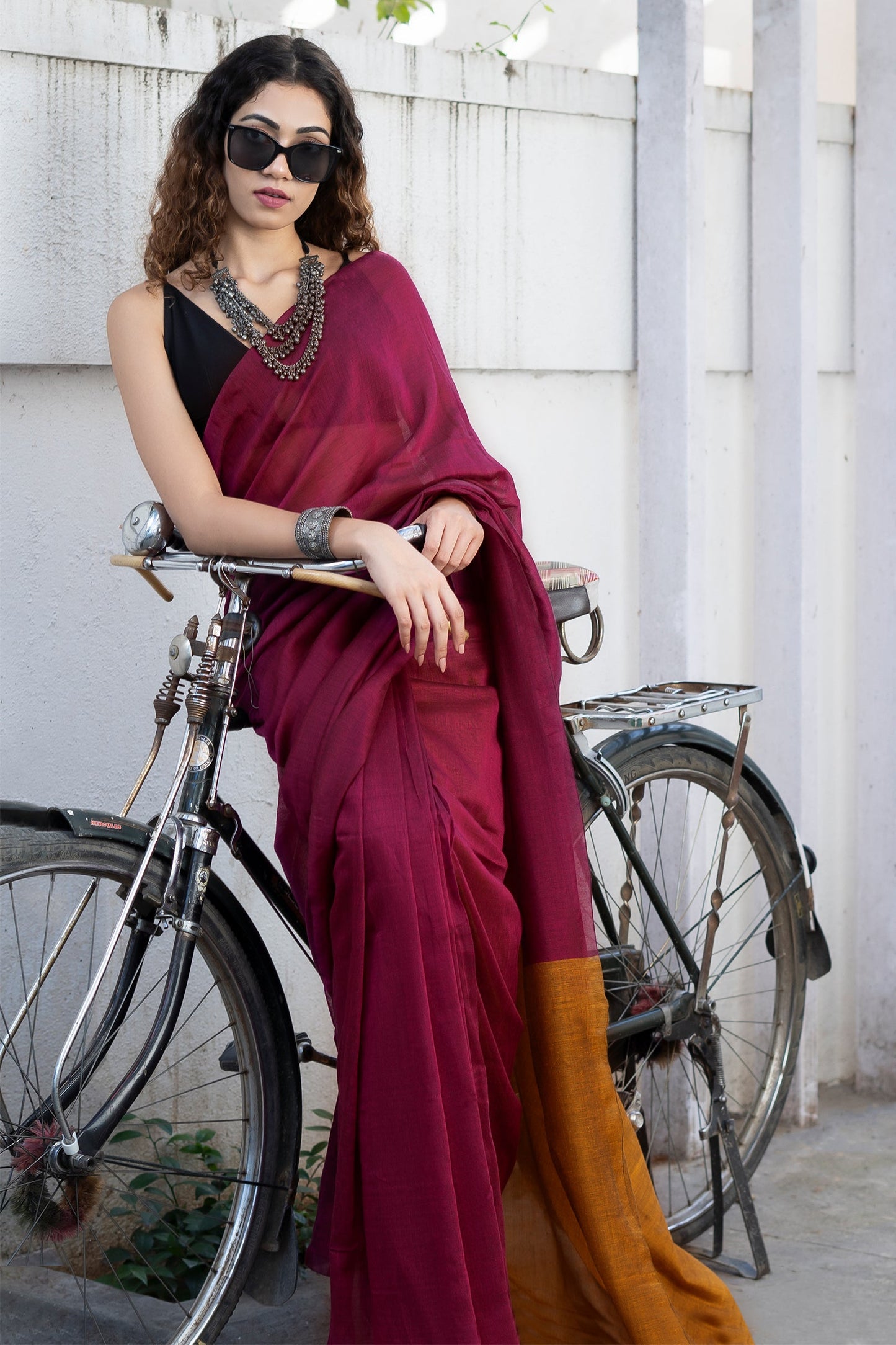 Teejh Varuni Magenta & Mustard Mulmul Saree