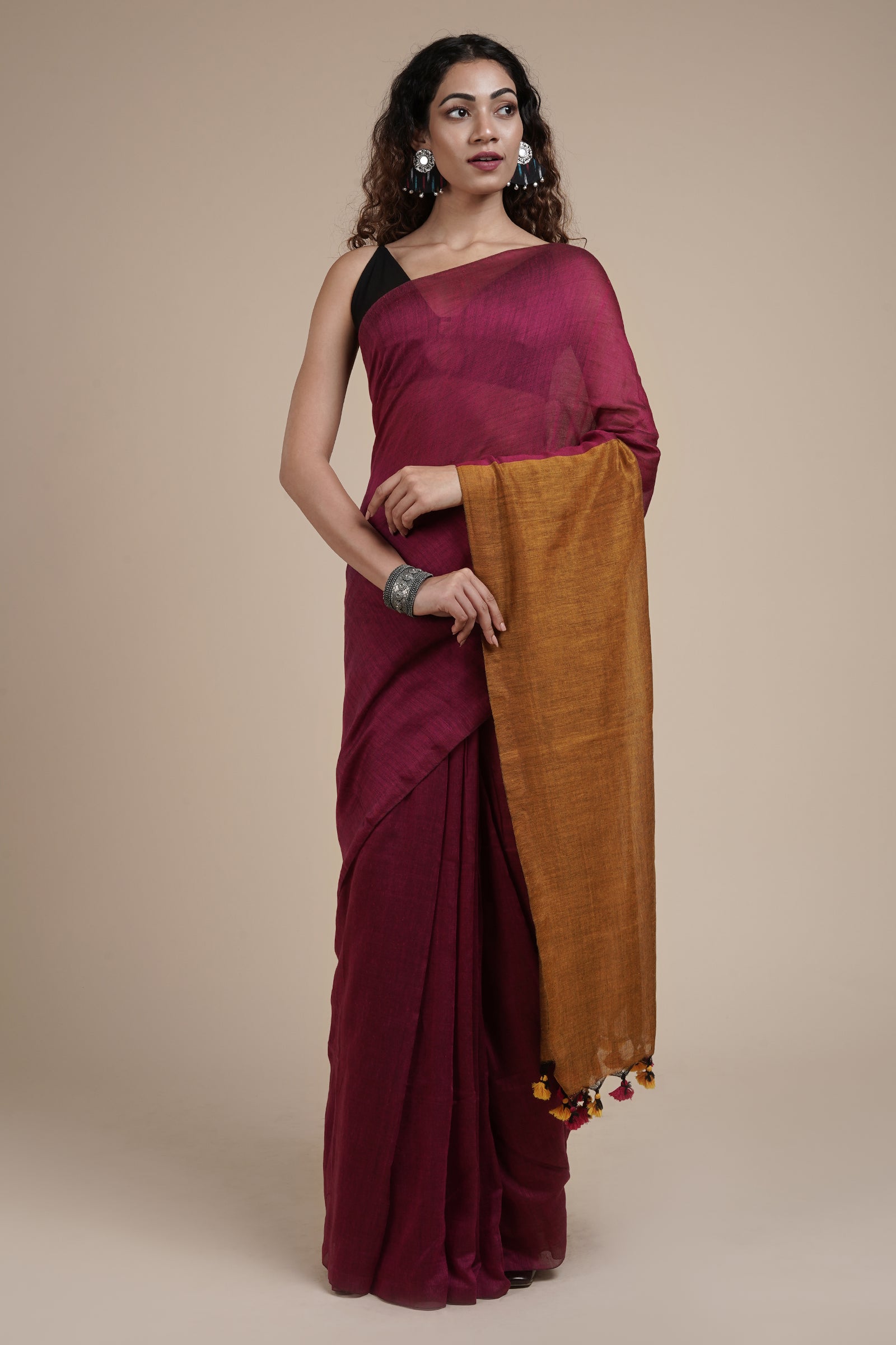 Teejh Varuni Magenta & Mustard Mulmul Saree