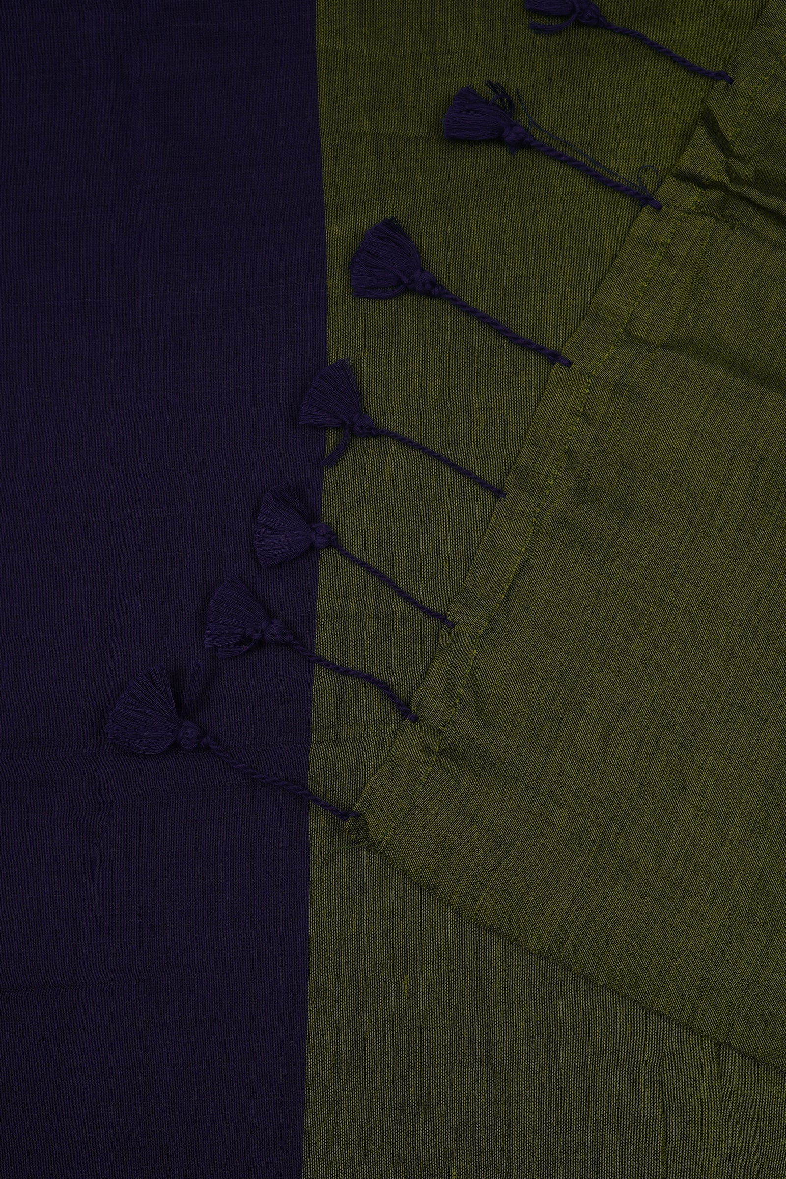 Teejh Varuni Blue & Olive Green Mulmul Saree