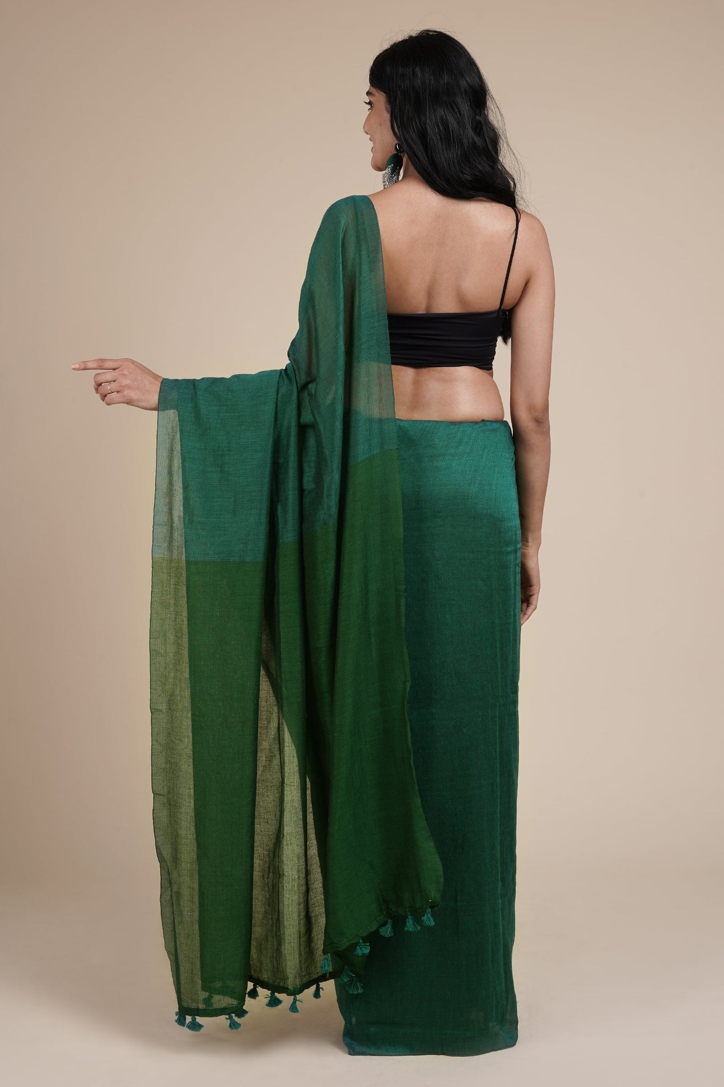 Teejh Varuni Peacock Blue & Green Mulmul Saree
