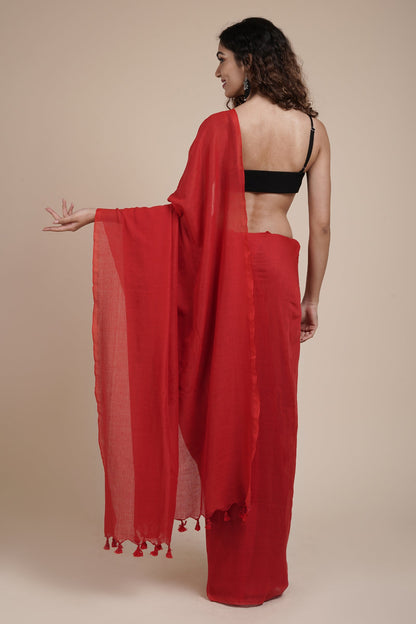 Teejh Takshi Red Mulmul Saree