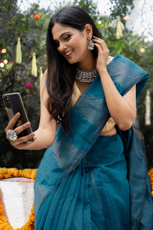 Teejh Rasiya Blue Cotton Silk Saree