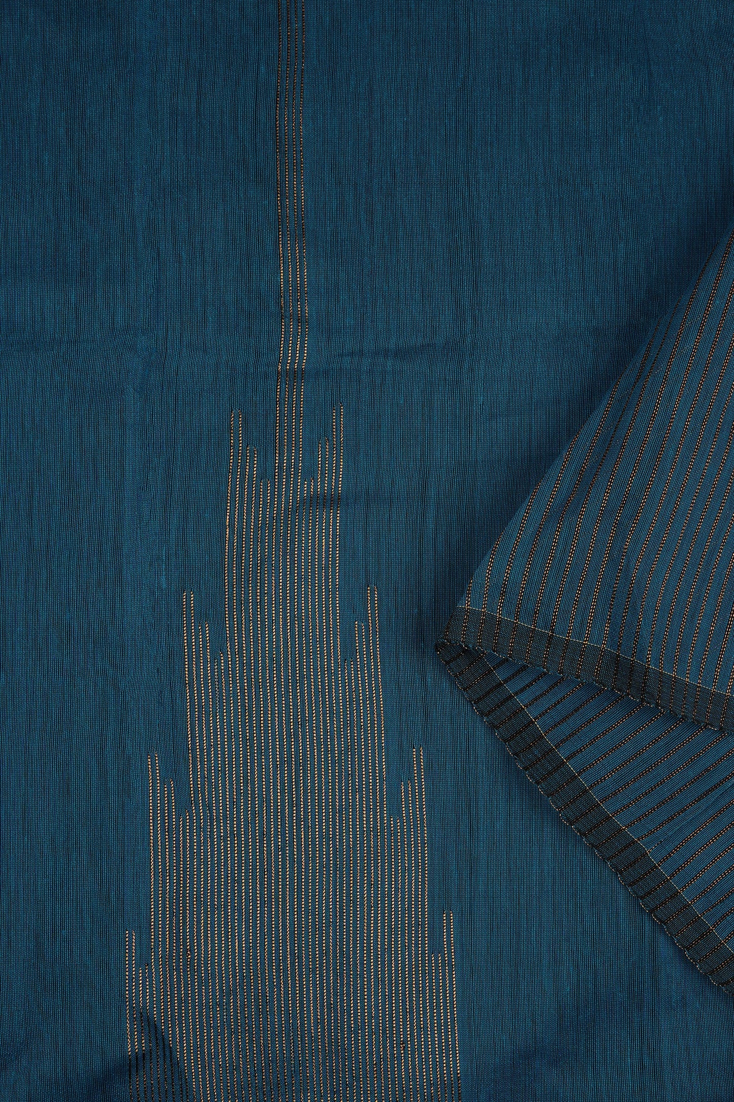 Teejh Rasiya Blue Cotton Silk Saree