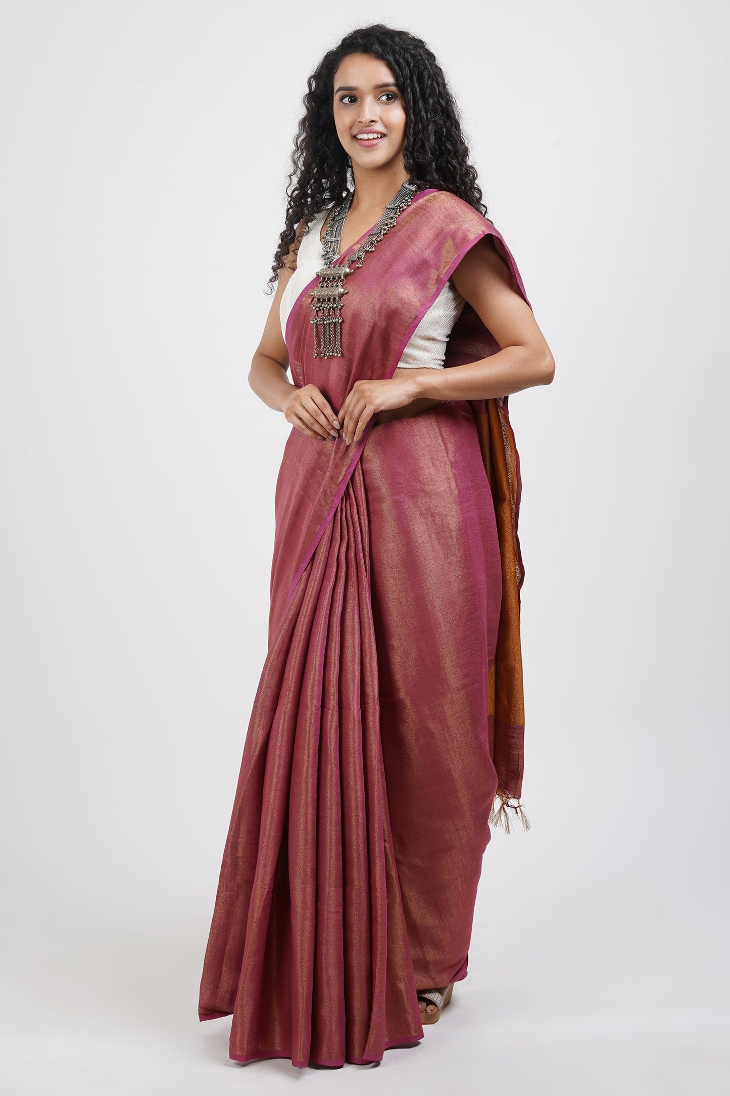 Teejh Shaurya Onion Pink Tissue Silk Saree