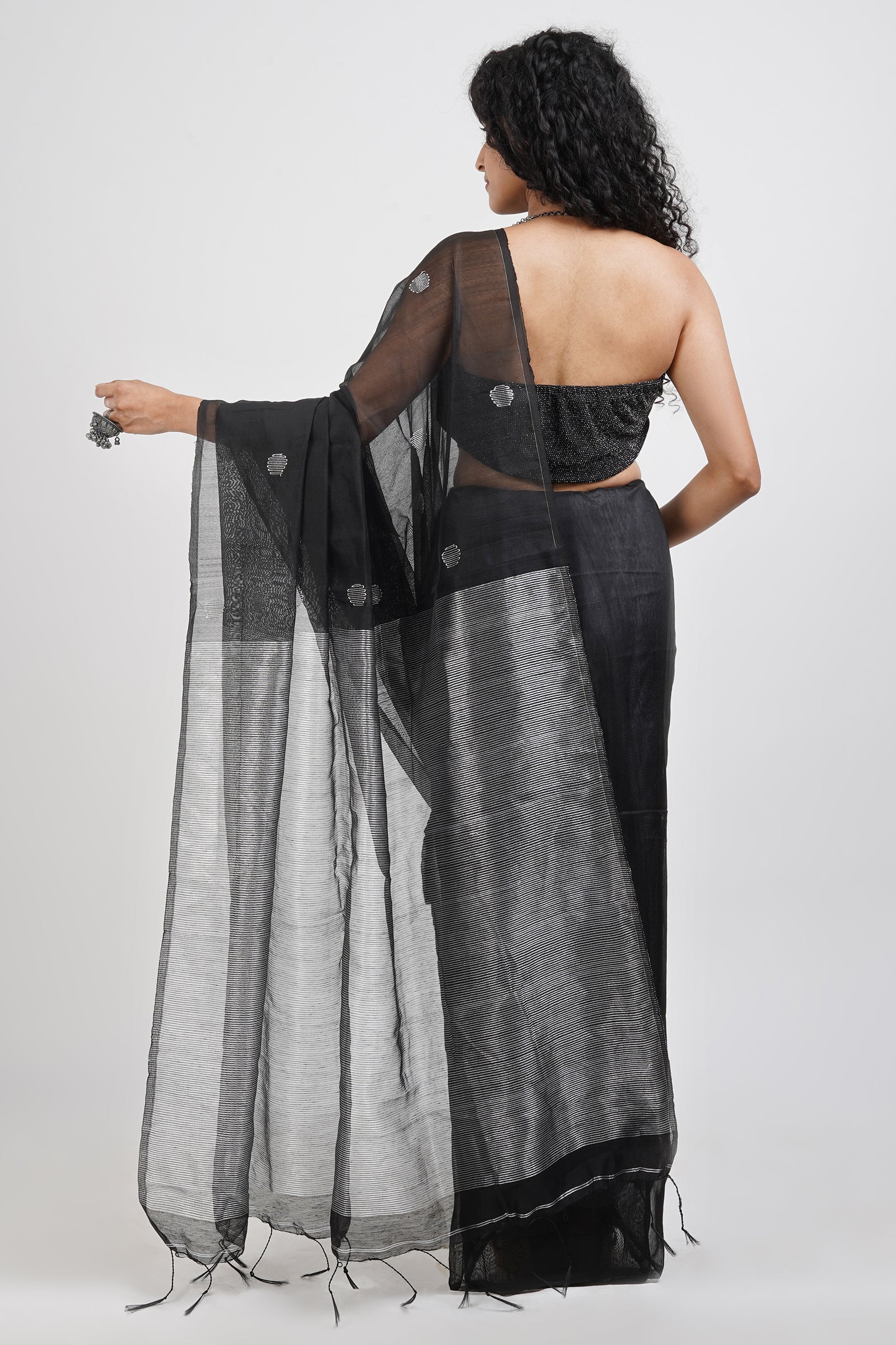 Teejh Tasha Black Muslin Silk Saree