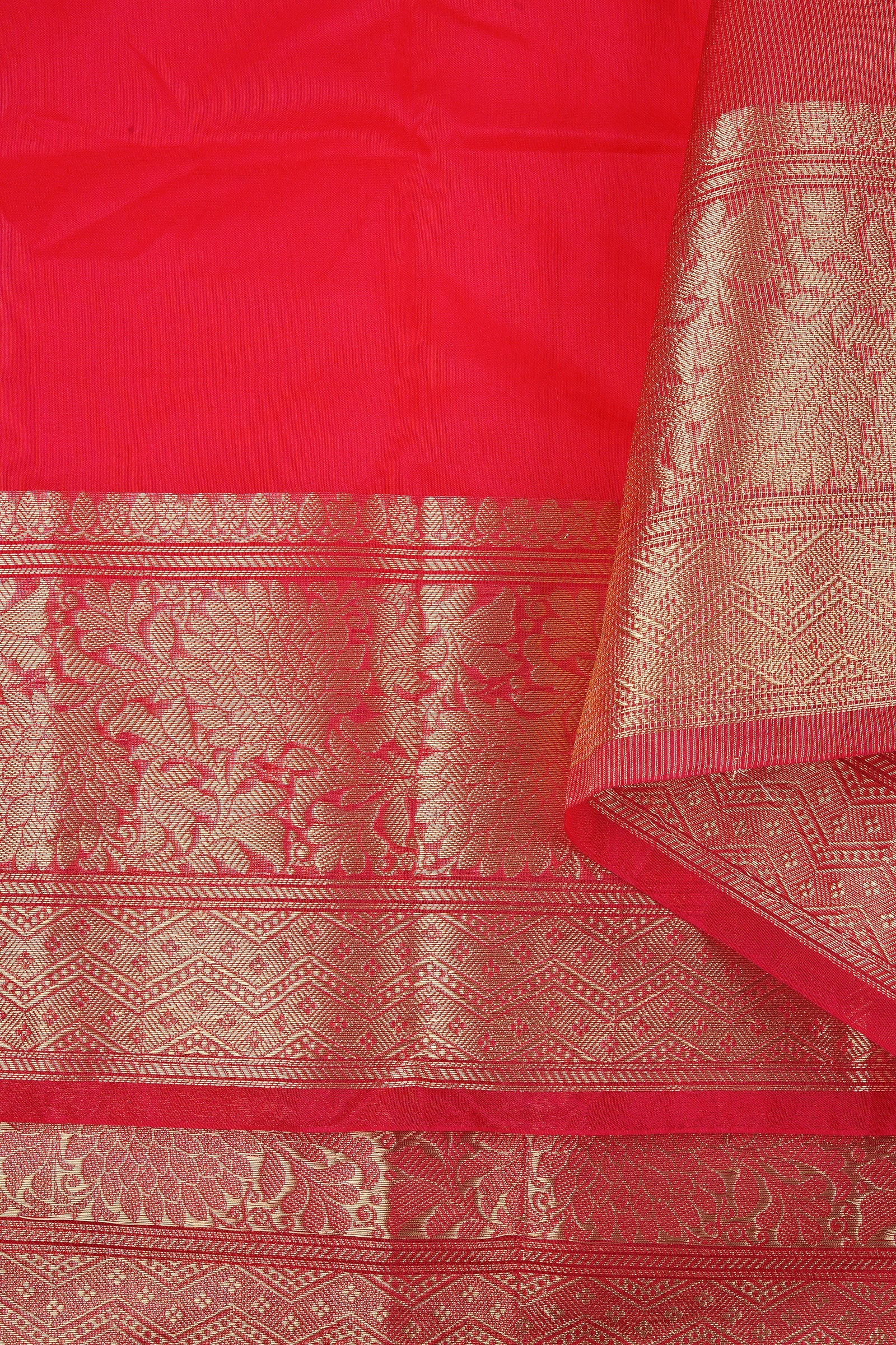 Teejh Zunaira Red Organza Saree