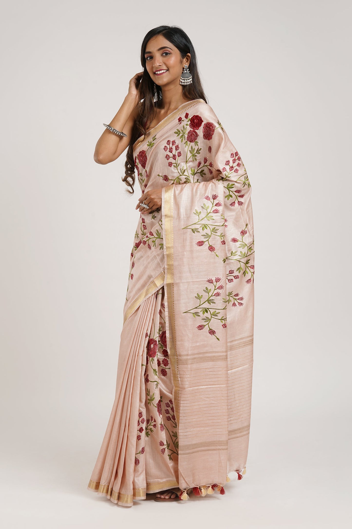 Teejh Gulrang Cream and Red Silk Linen Saree with Blouse Piece
