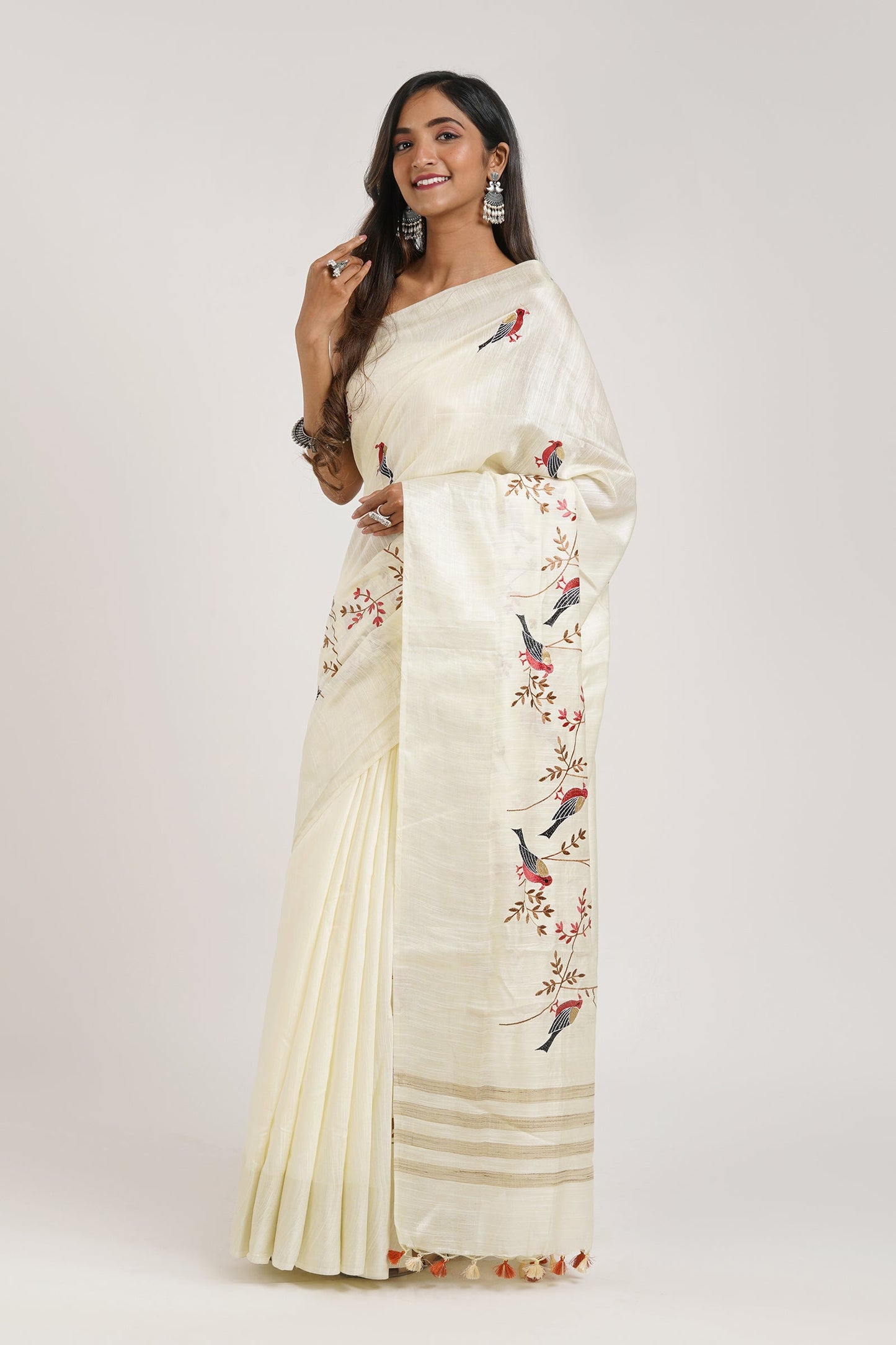 Teejh Taarakini Off White Pure Silk Linen Saree with Blouse Piece