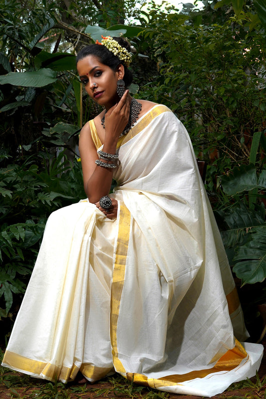 Teejh Kalyani White and Gold Kerala Cotton Kasavu Saree