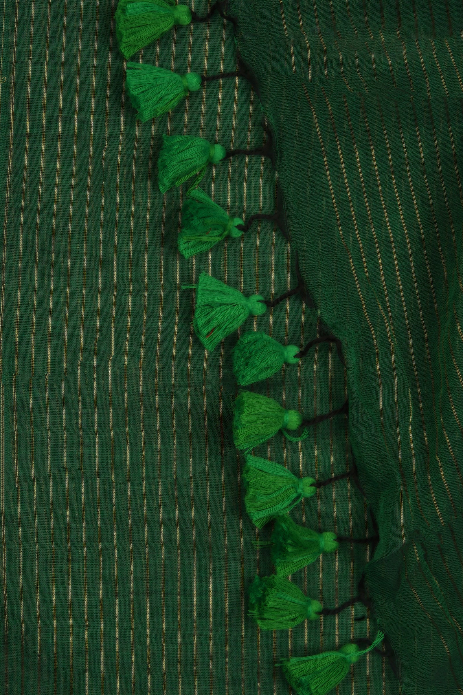 Teejh Leya Green Cotton Zari Saree