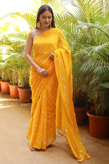 Teejh Reiya Mustard Yellow Embroidered Mulmul Cotton Saree