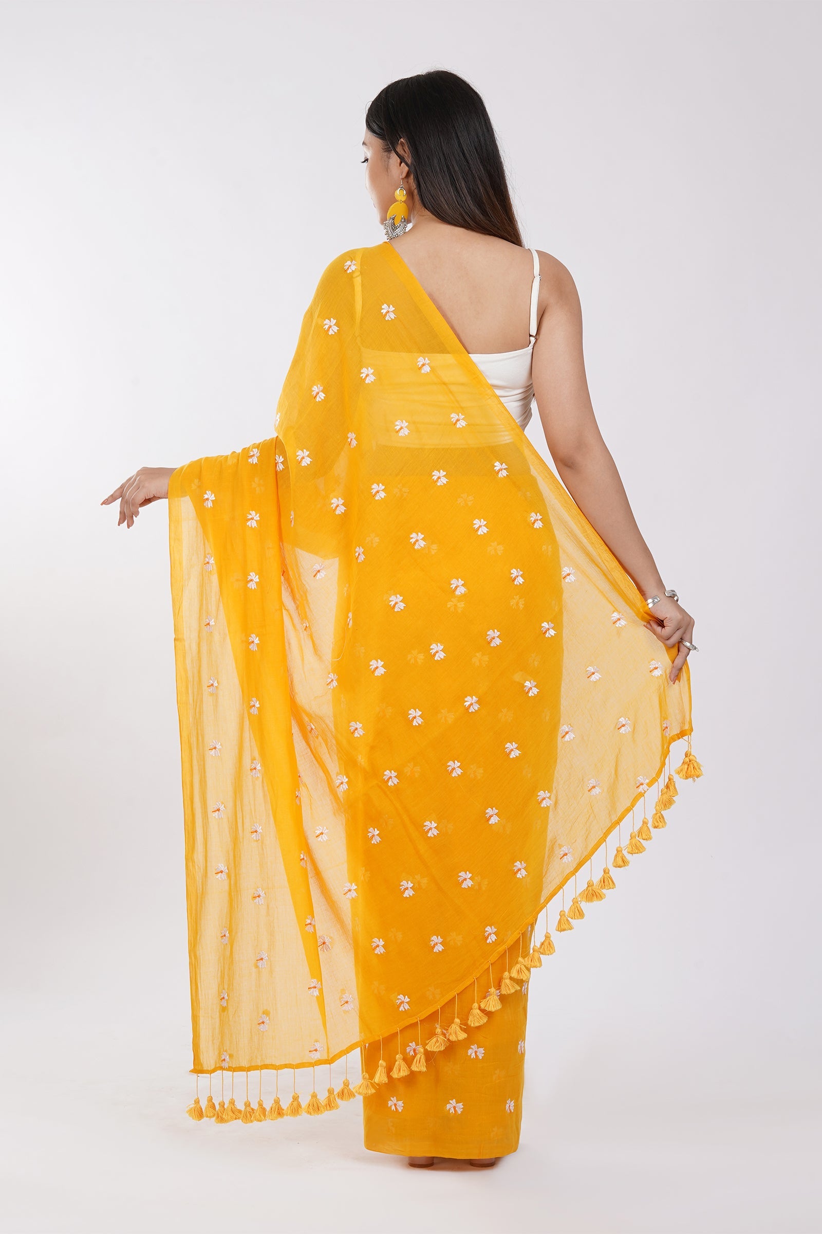 Teejh Reiya Mustard Yellow Embroidered Mulmul Cotton Saree