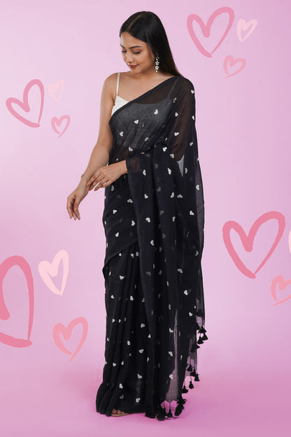 Teejh Chahna Black and White Mul Cotton Heart Embroidery Saree