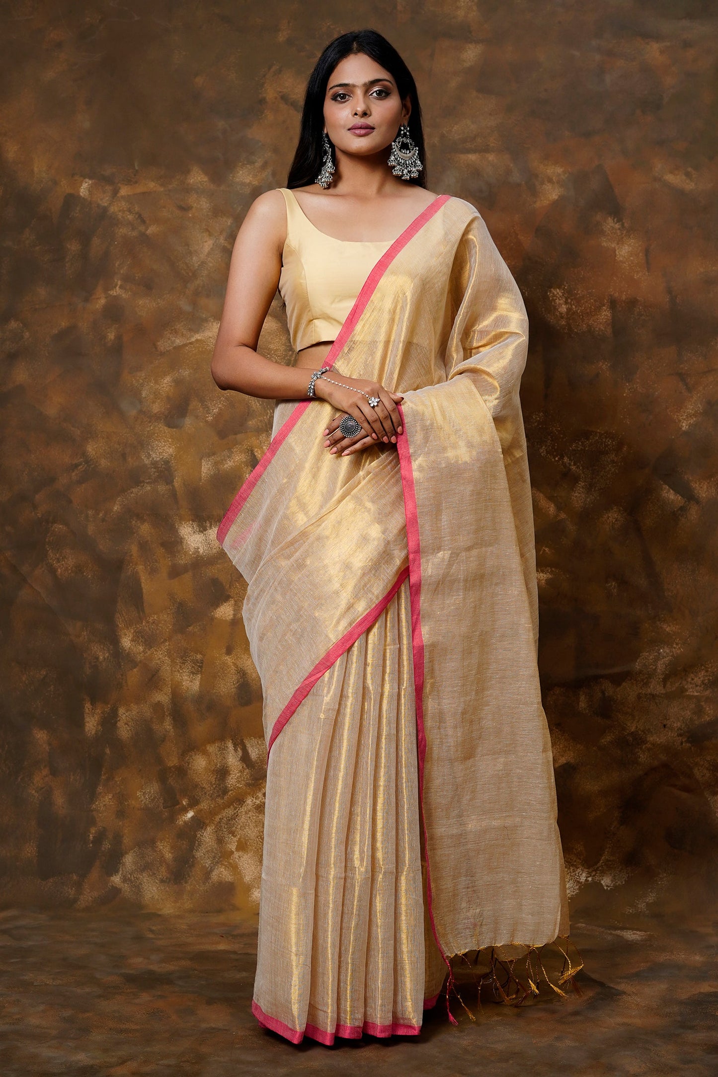 Teejh Idayini Off White Organic Tissue Silk Saree