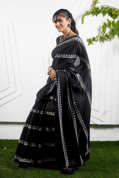 Teejh Chameli Black Print Mulmul Cotton Saree