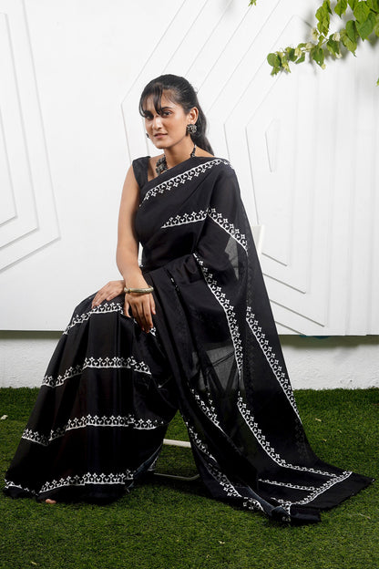 Teejh Chameli Black Print Mulmul Cotton Saree