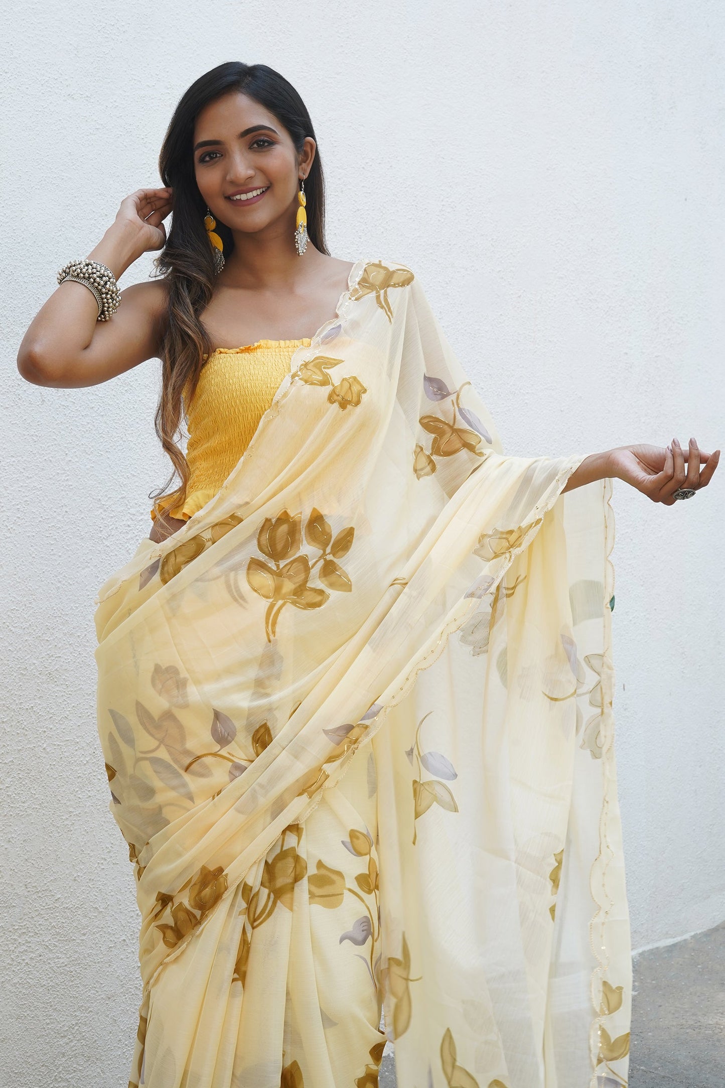 Teejh Wildflower Essence Chiffon Saree
