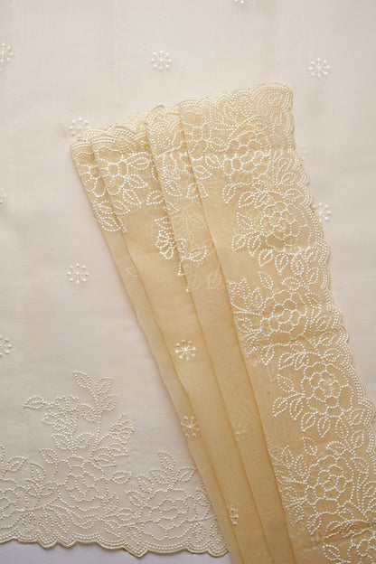 Teejh Manahil Embroidered Organza Saree