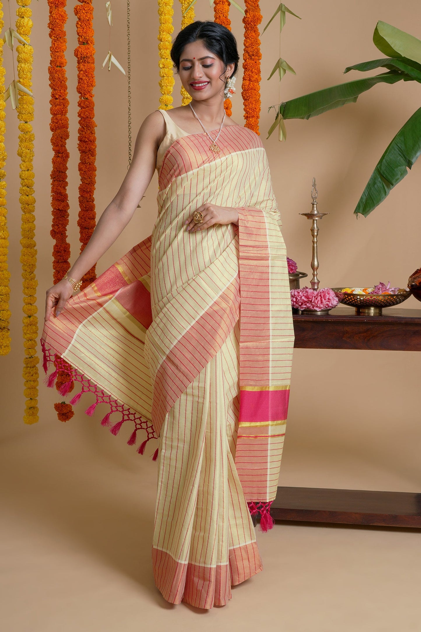 Teejh Chaliyar Kerala Tissue Pink Saree