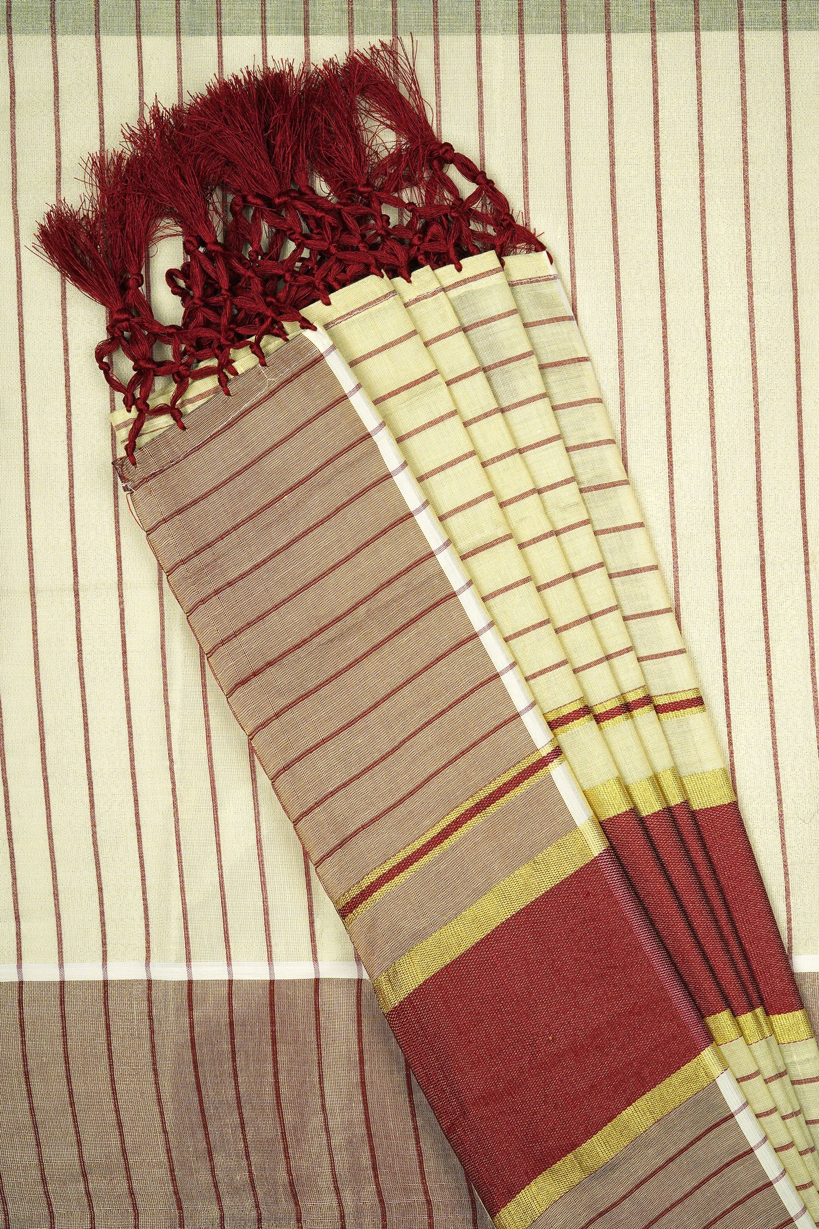 Teejh Bharathpuzha Kerala Tissue Maroon Saree
