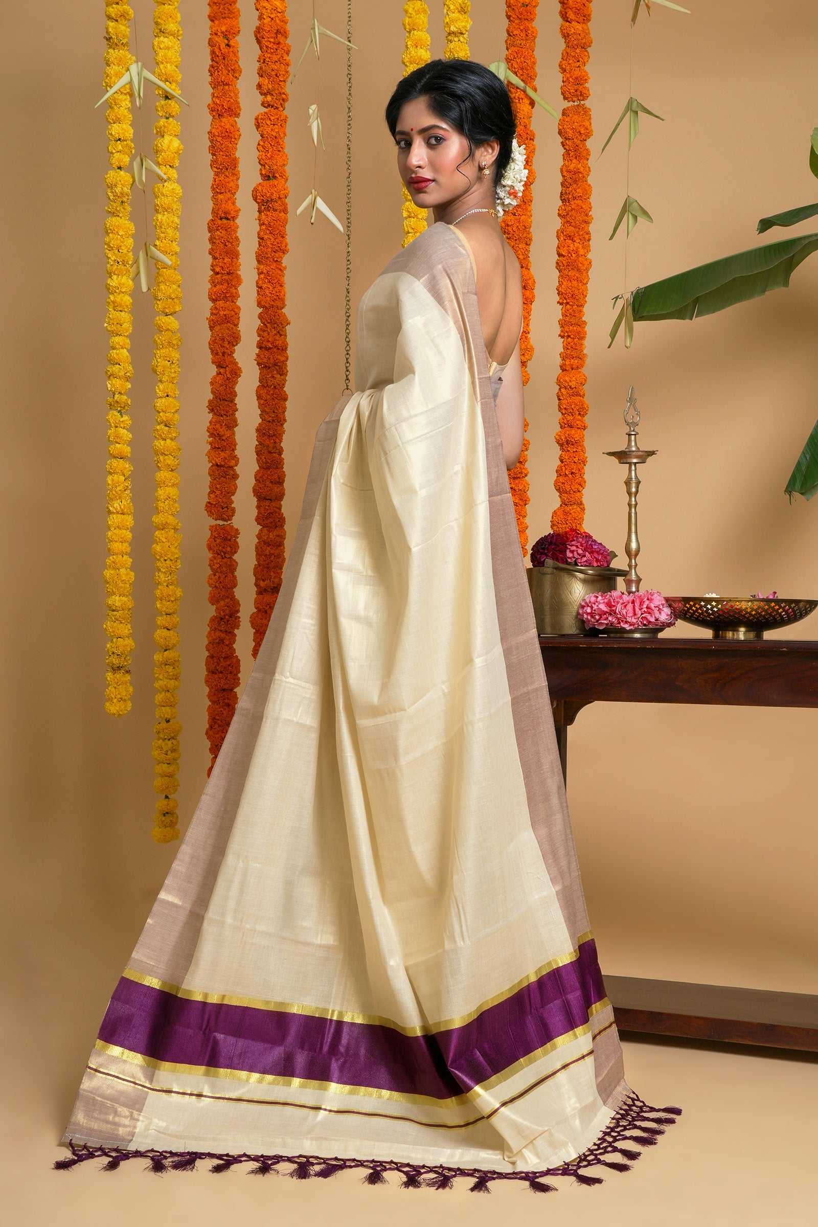 Teejh Vamanpuram Kerala Tissue Violet Saree