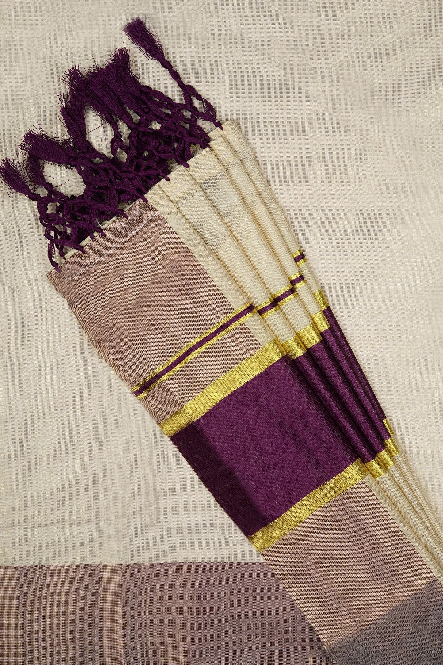 Teejh Vamanpuram Kerala Tissue Violet Saree