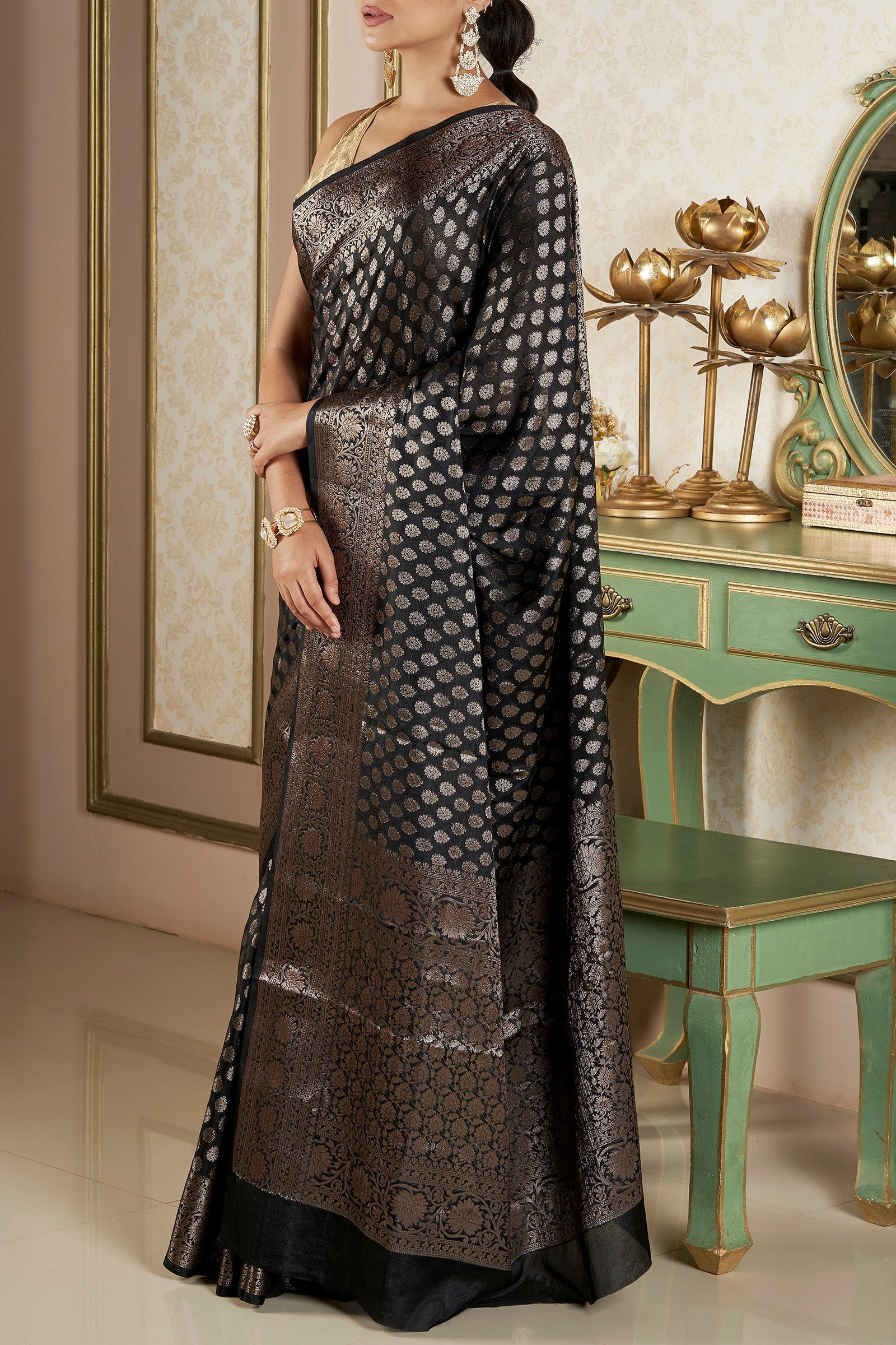 Teejh Sobika Black Chiffon Silk Saree