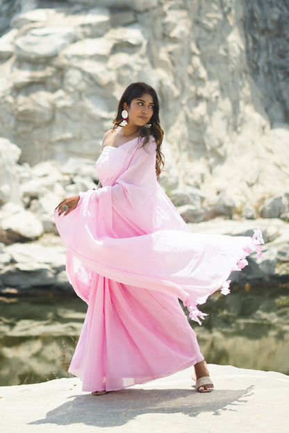 Teejh Teaberry Light Pink and White Mulmul Saree