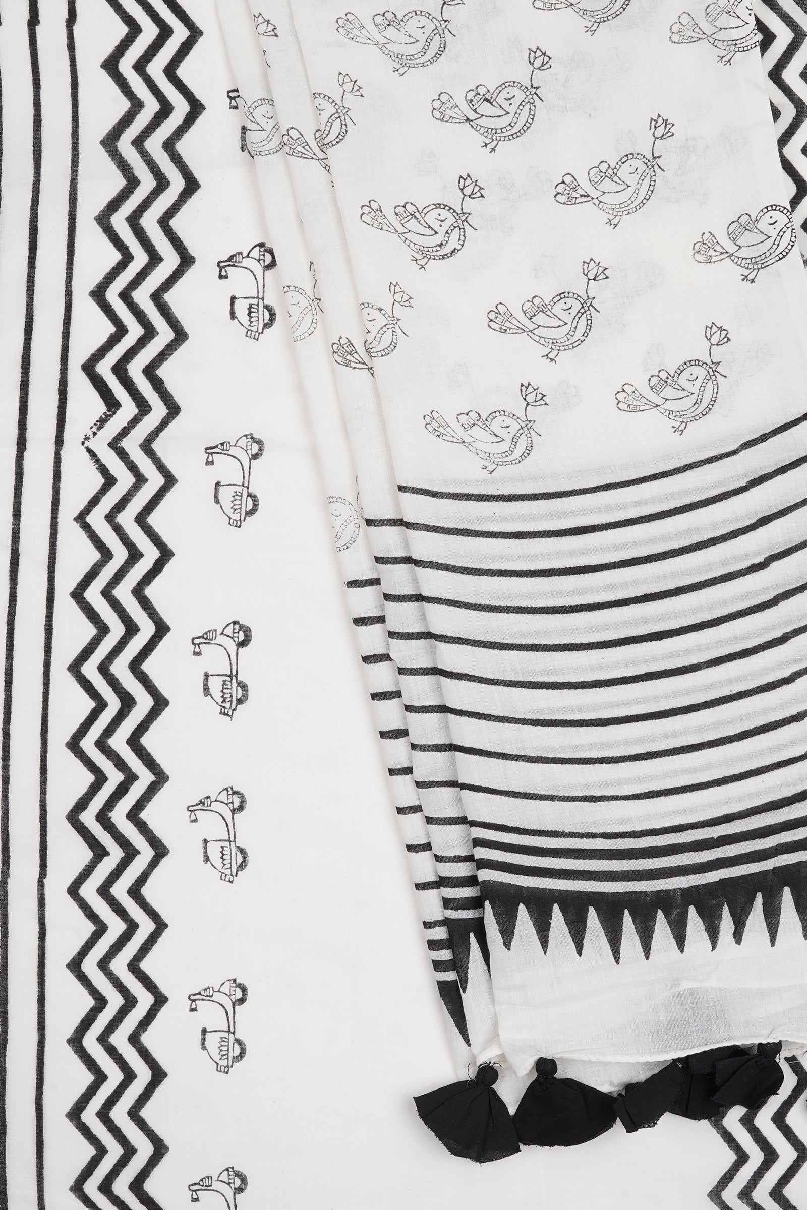 Teejh Madhubala Hand Block Saree