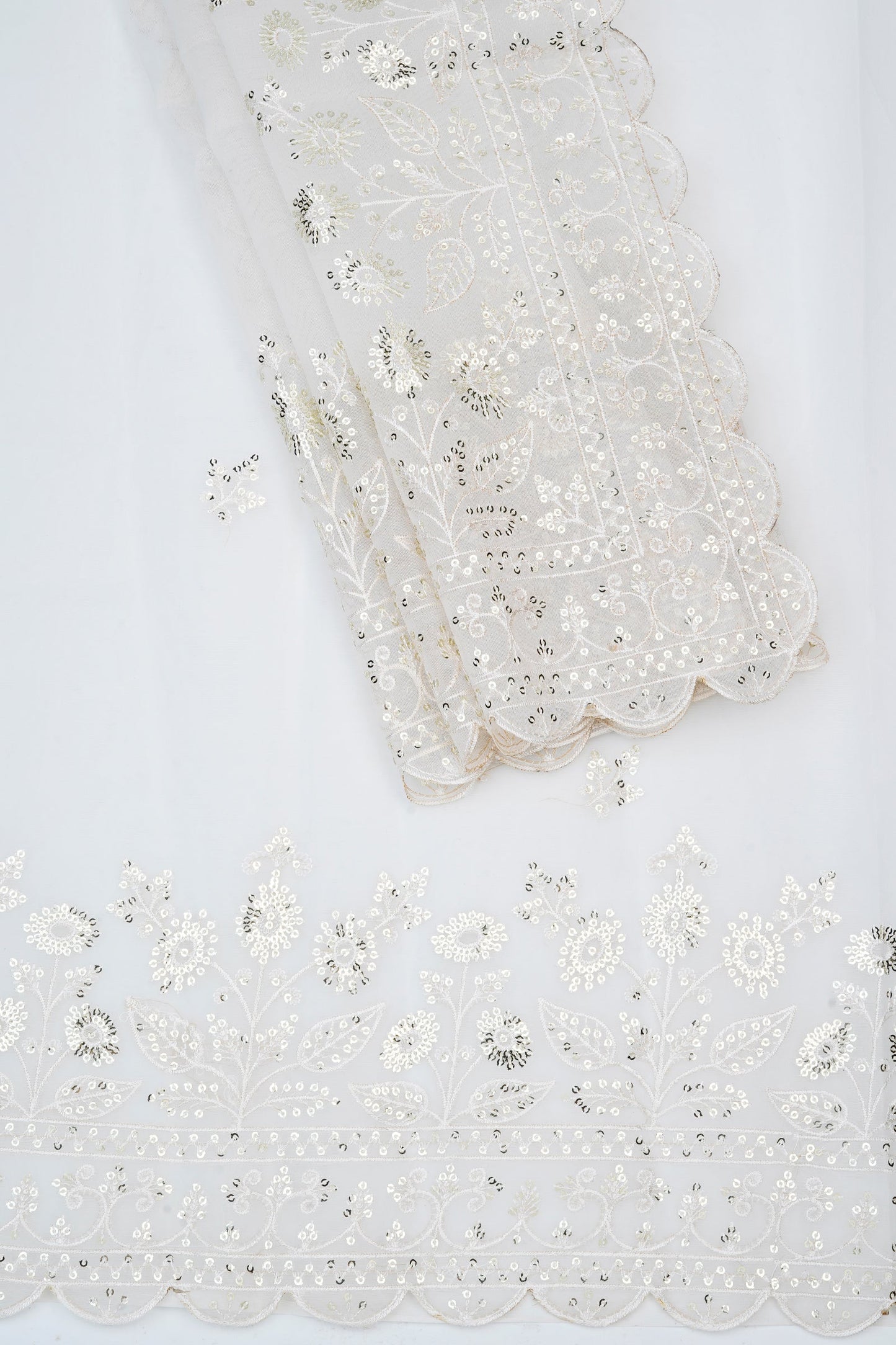 Teejh Bhrithi Off White Sequin Embroidery Organza Saree