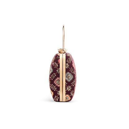 Teejh Sariyat Threadwork Clutch